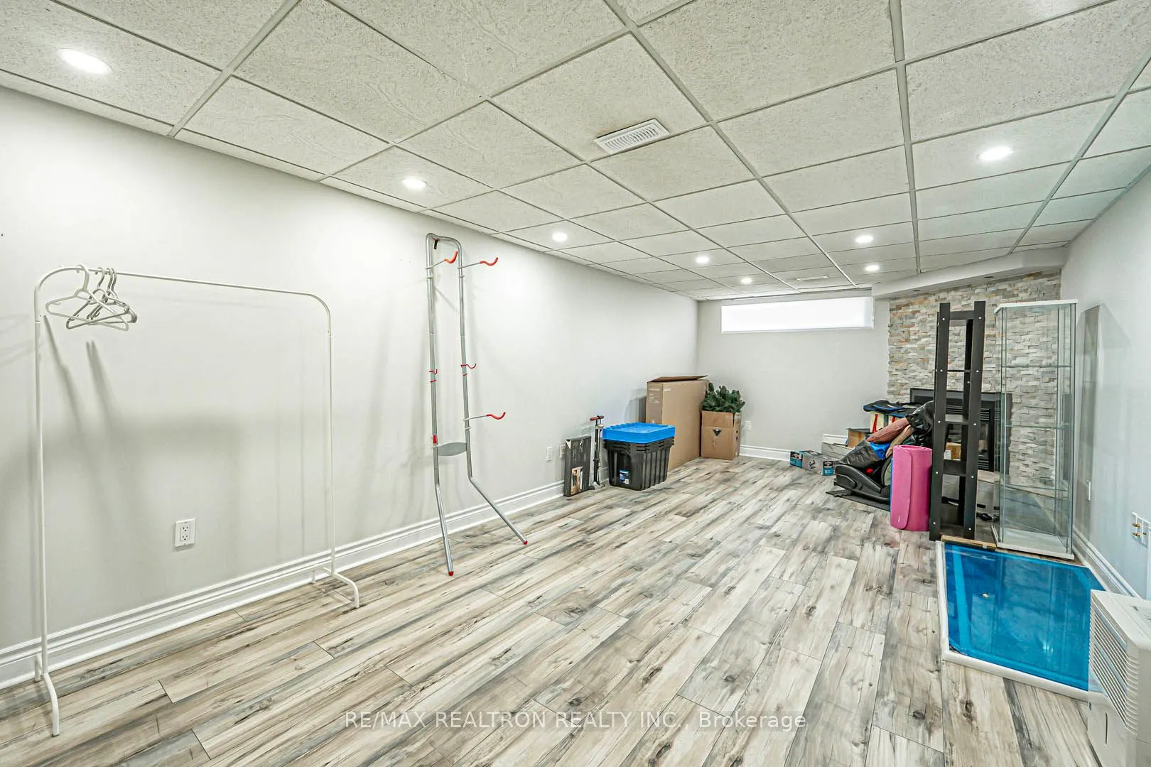 2255 Denise Road