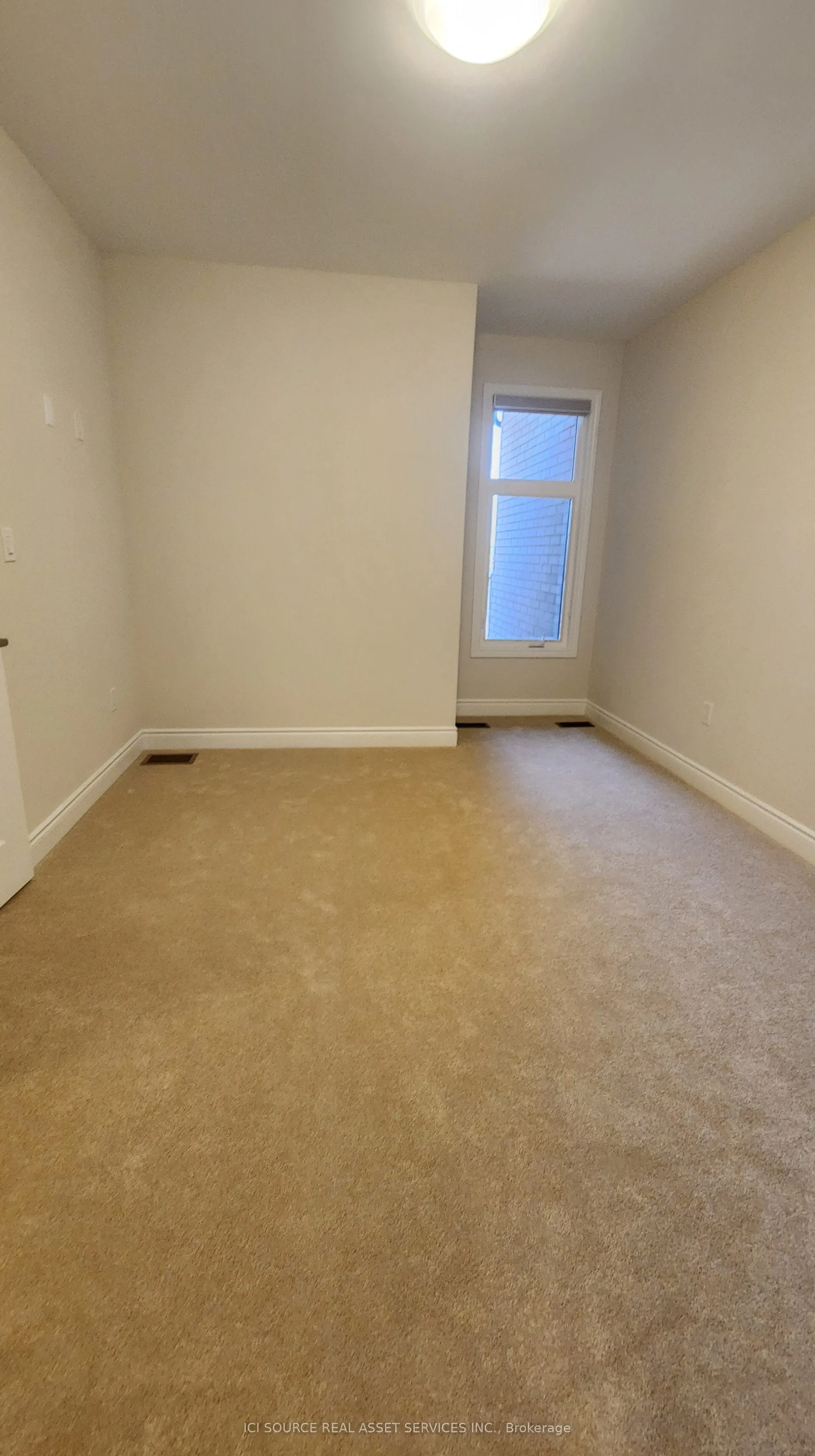 1296 Muller Lane
