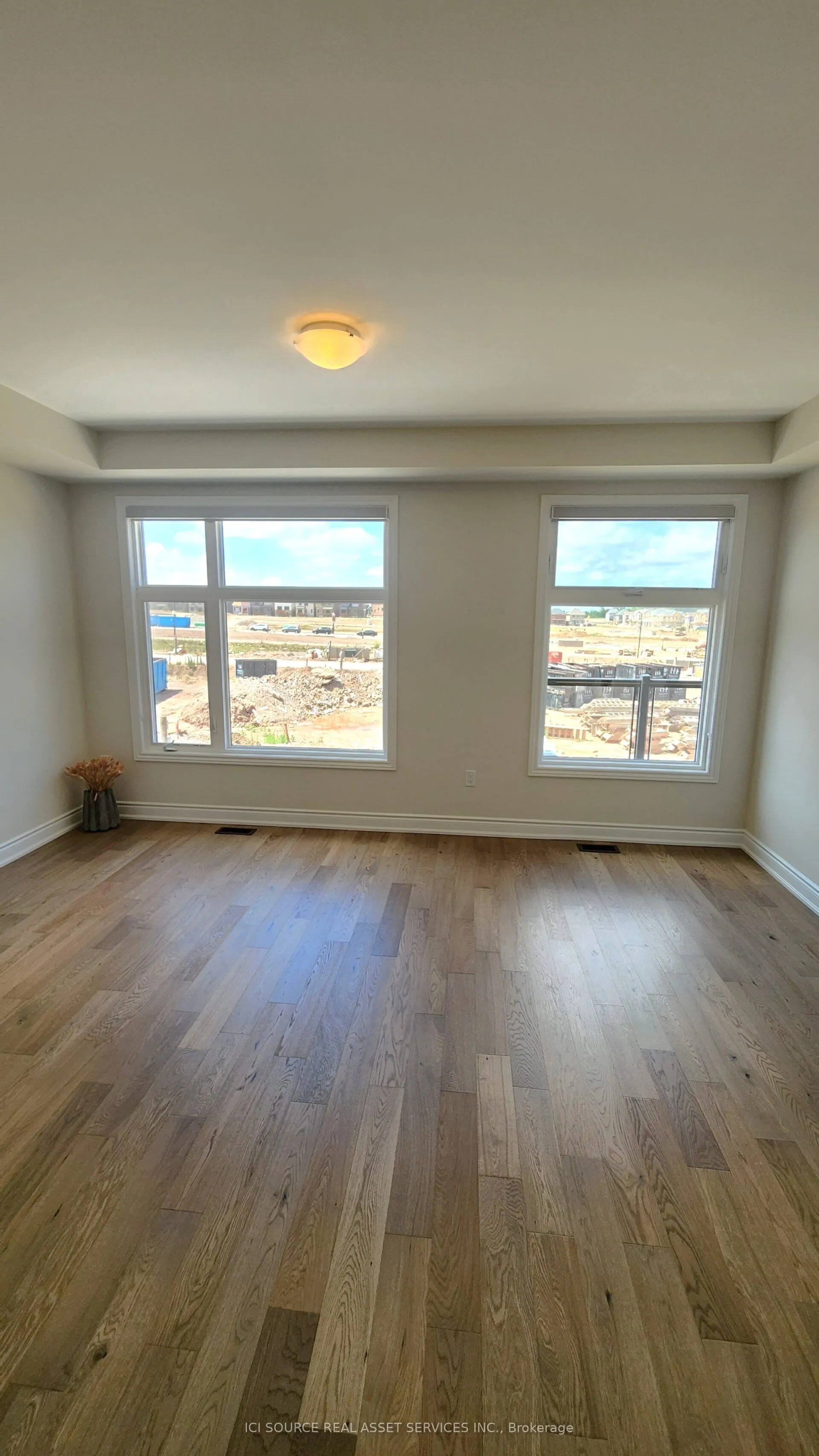 1296 Muller Lane