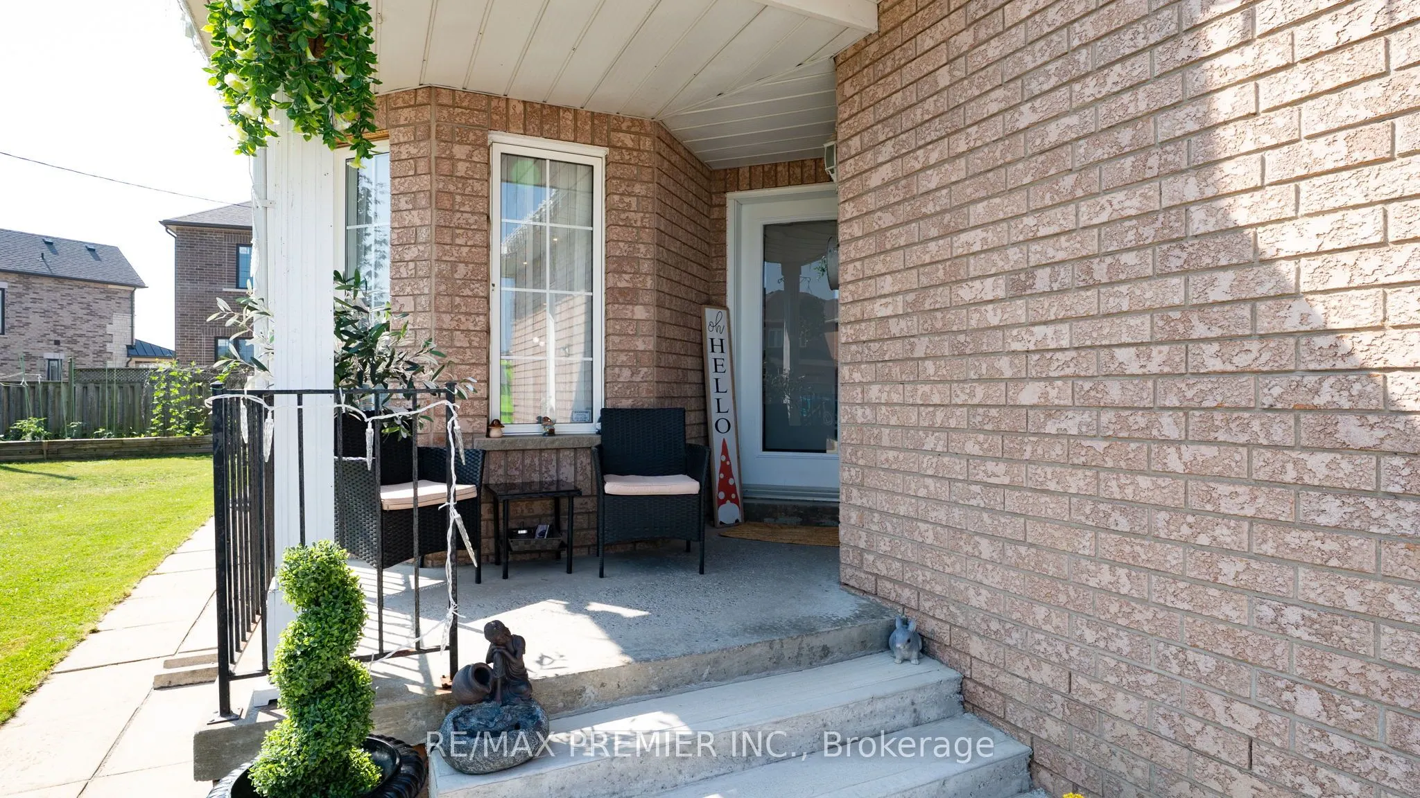 11 Richelieu Court