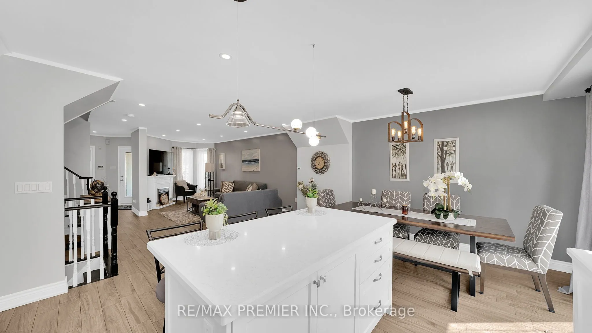 11 Richelieu Court