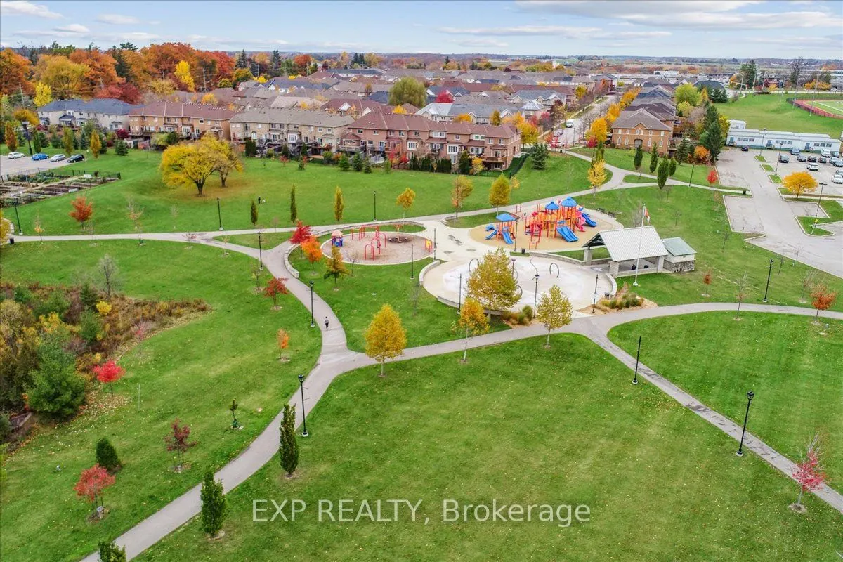 7 Rosset Valley Court