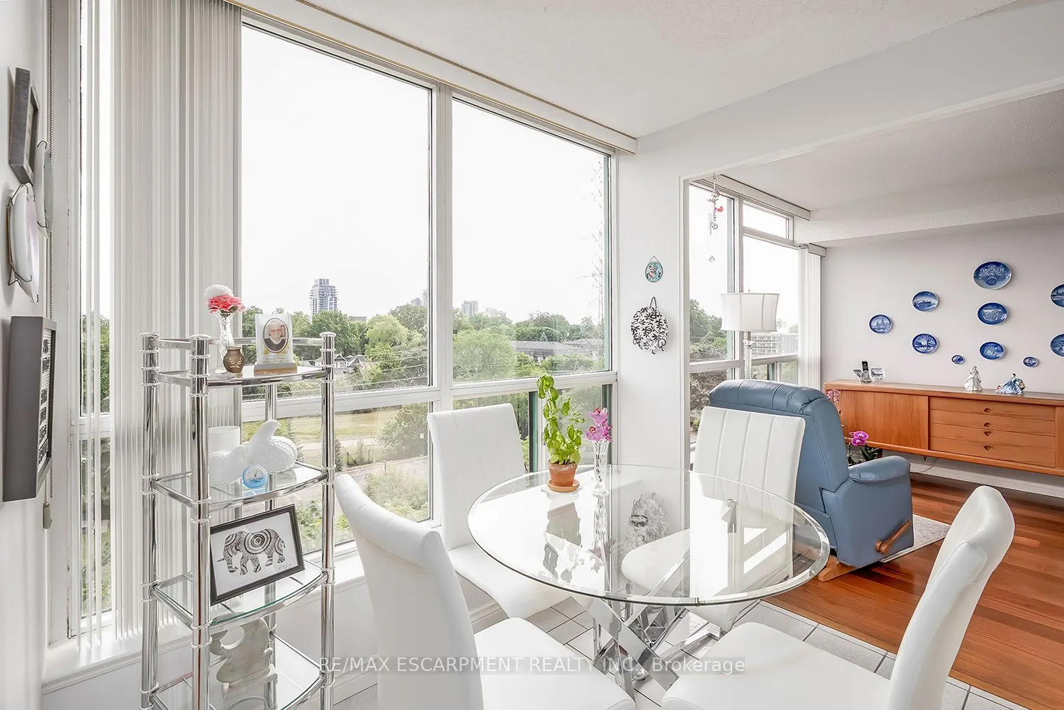 1276 Maple Crossing Boulevard, #612