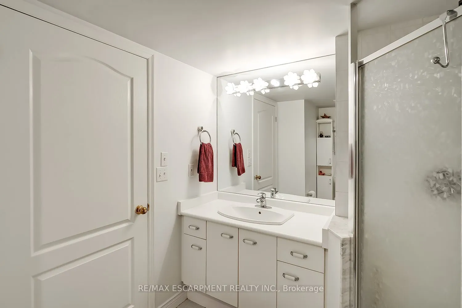 1276 Maple Crossing Boulevard, #612