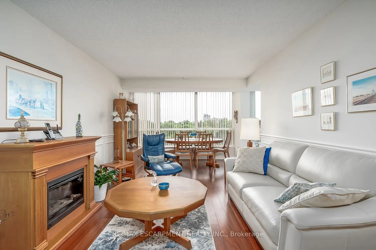 1276 Maple Crossing Boulevard, #612