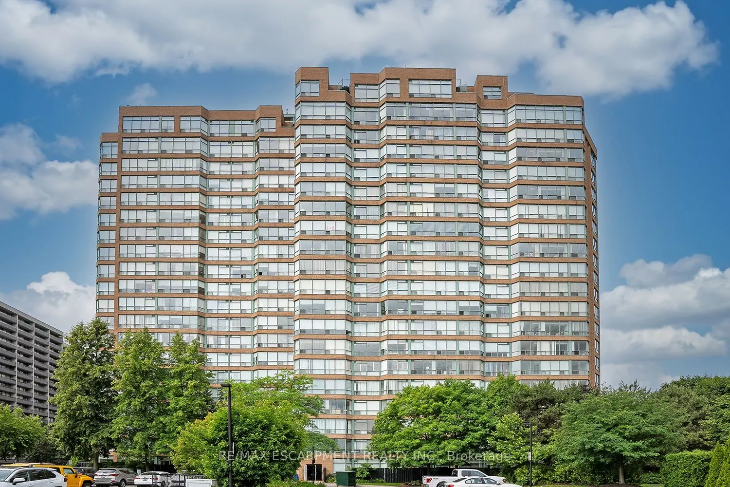 1276 Maple Crossing Boulevard, #612