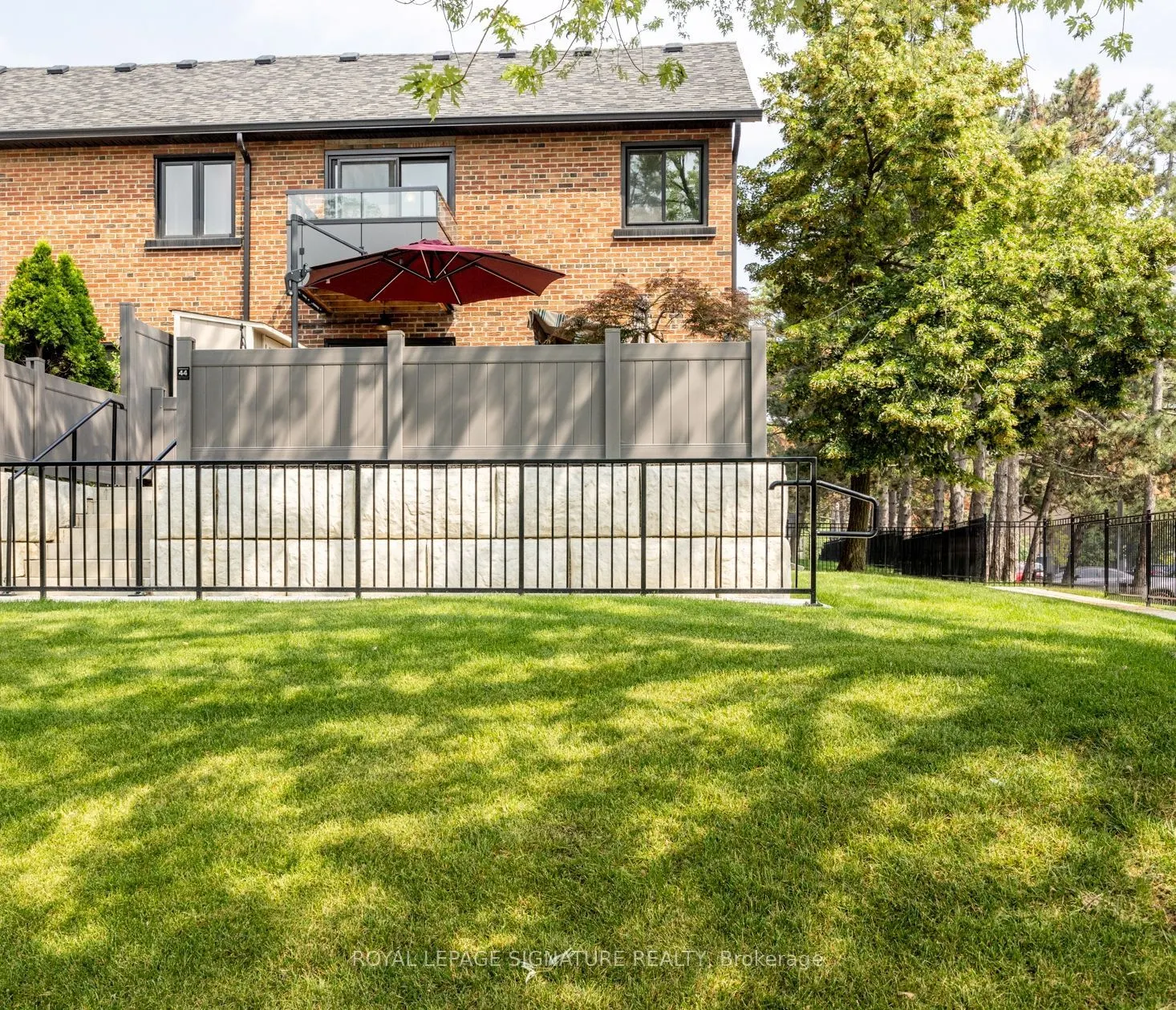 51 Broadfield Drive, #44