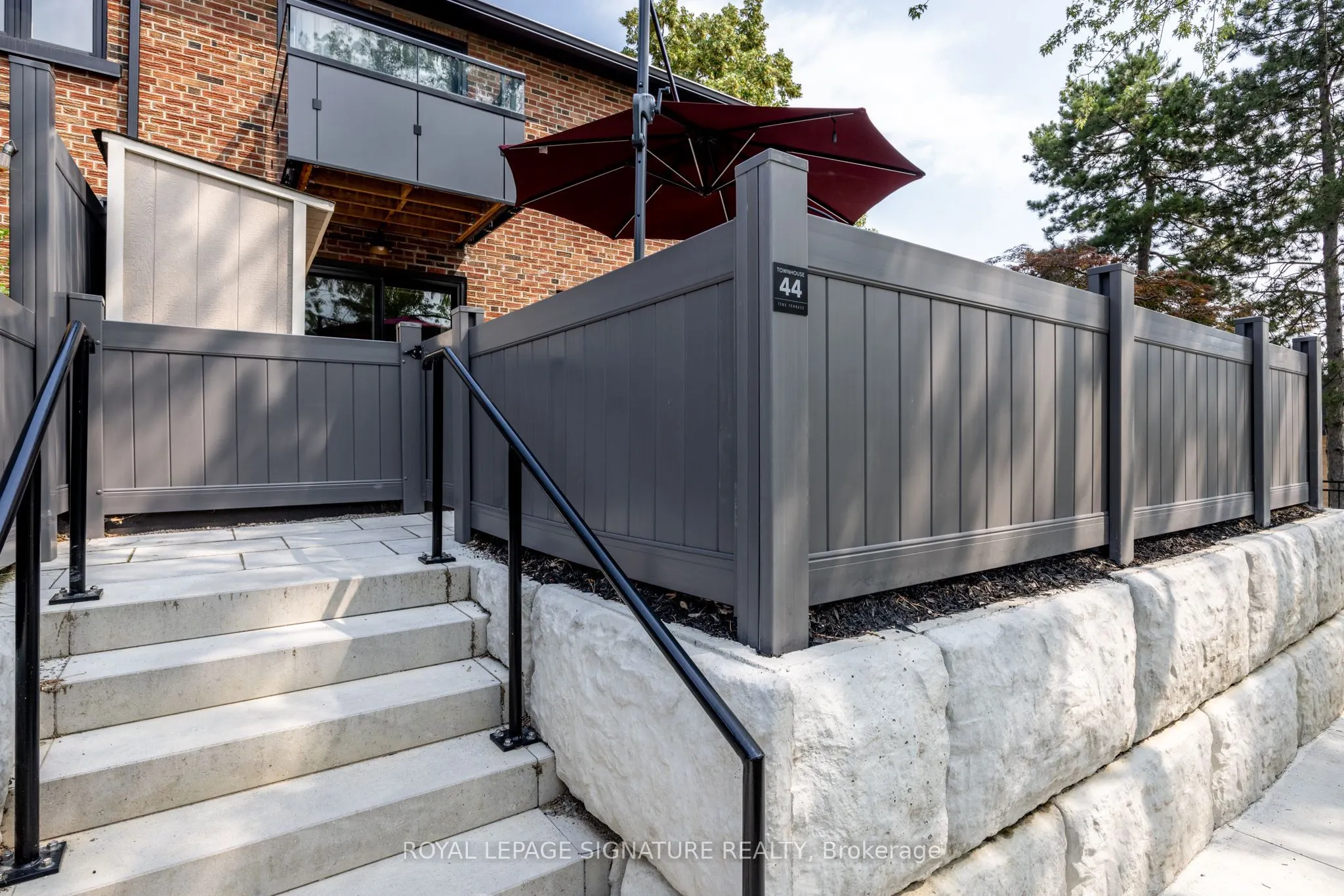 51 Broadfield Drive, #44