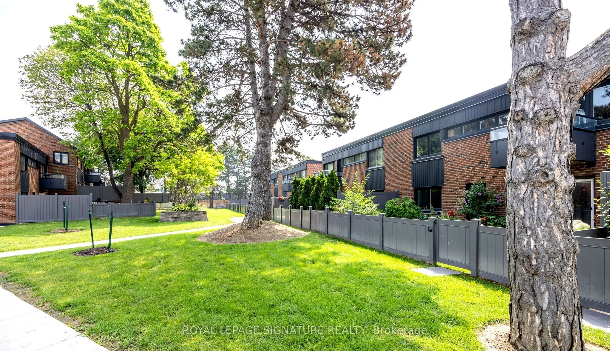 51 Broadfield Drive, #44