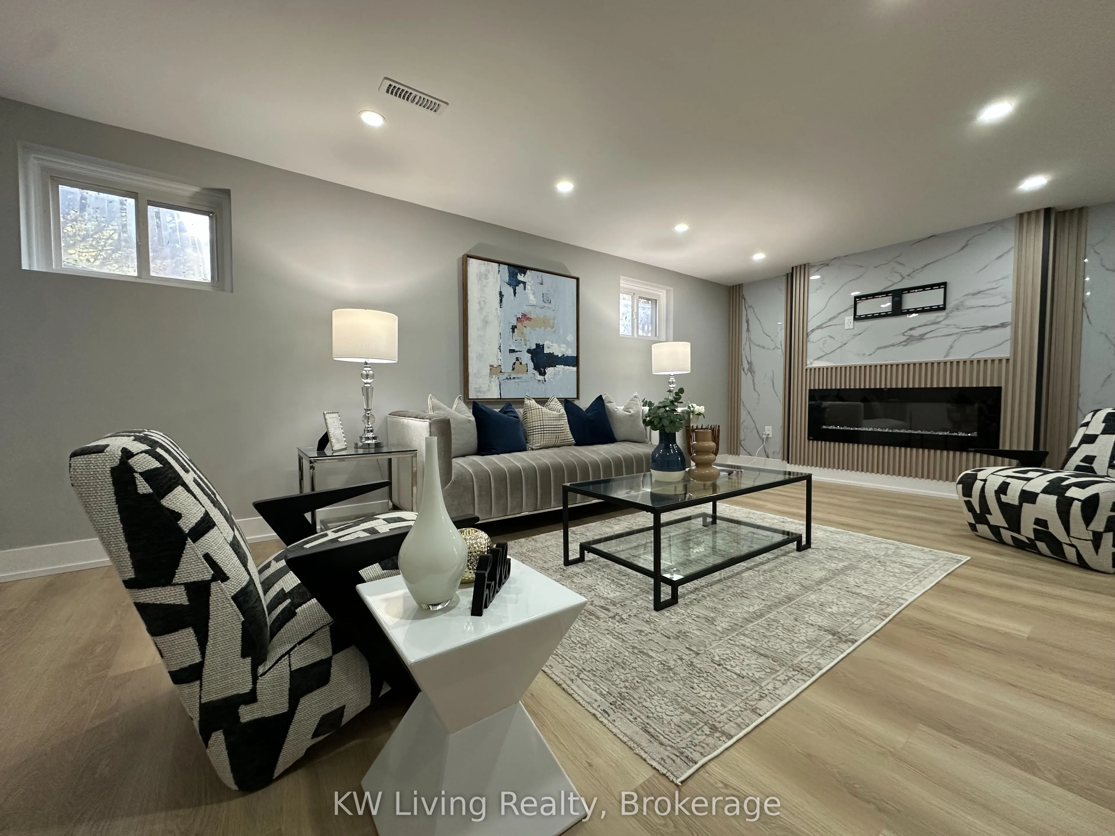 2531 Glengarry Road