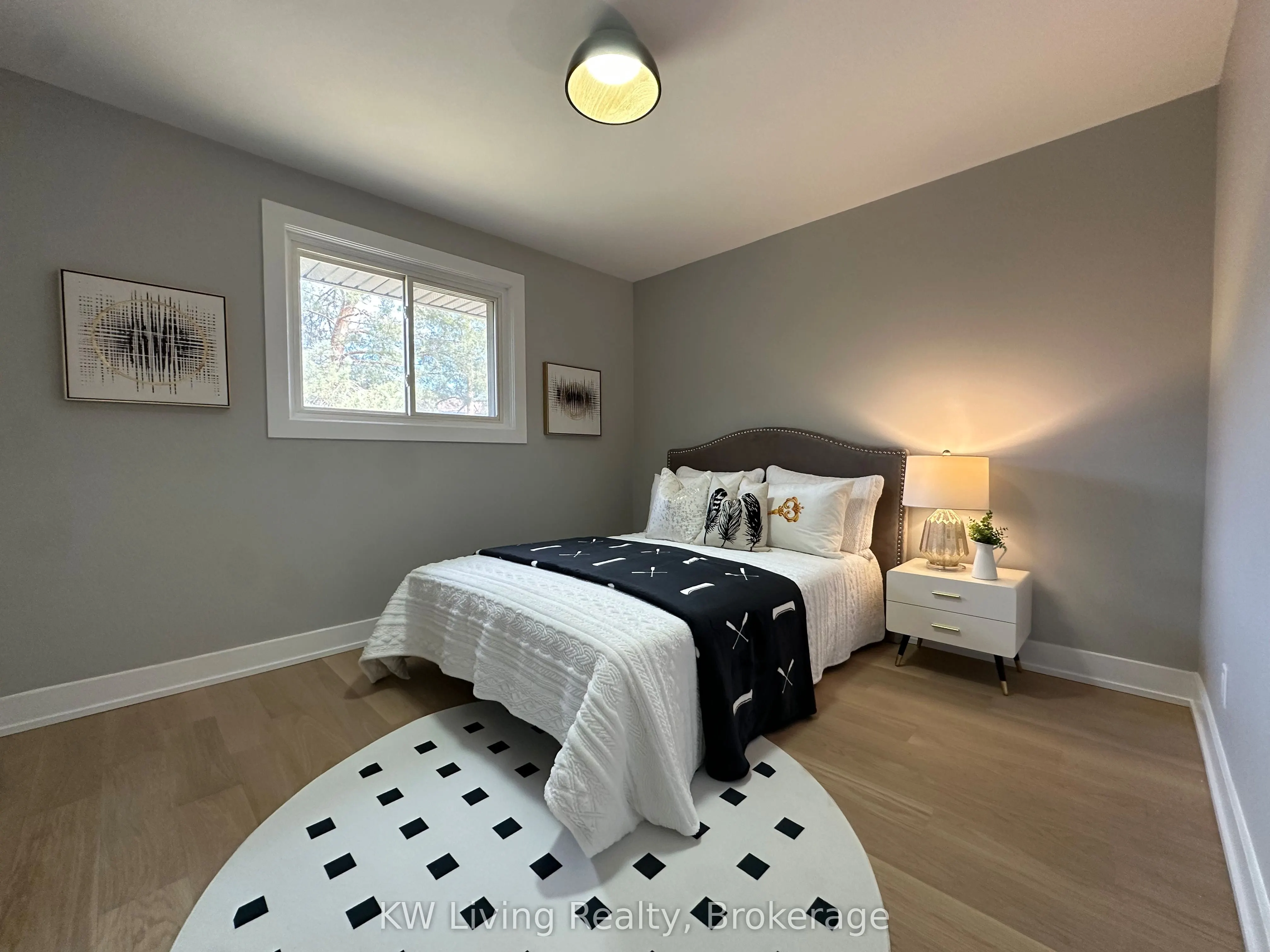 2531 Glengarry Road