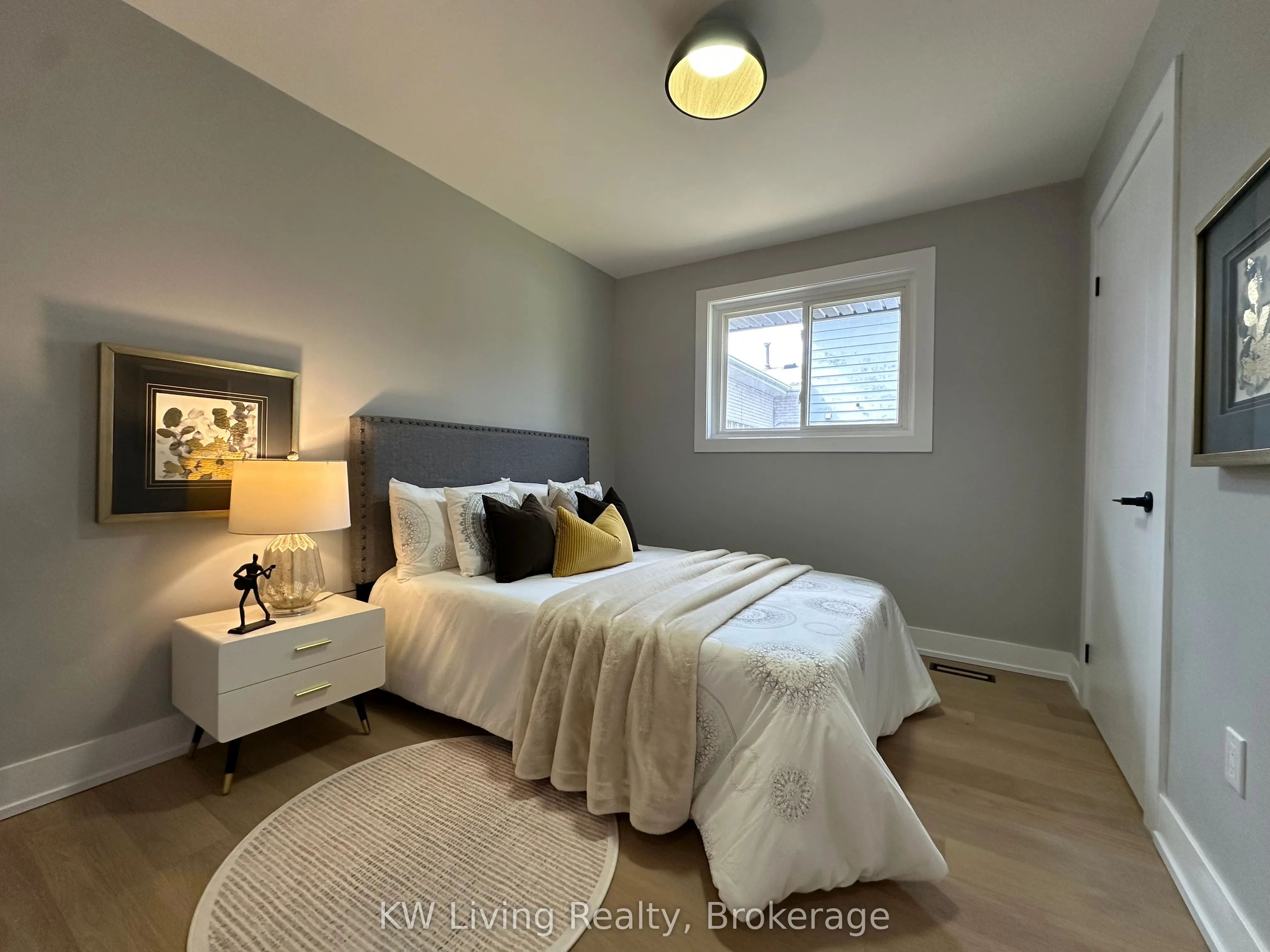 2531 Glengarry Road