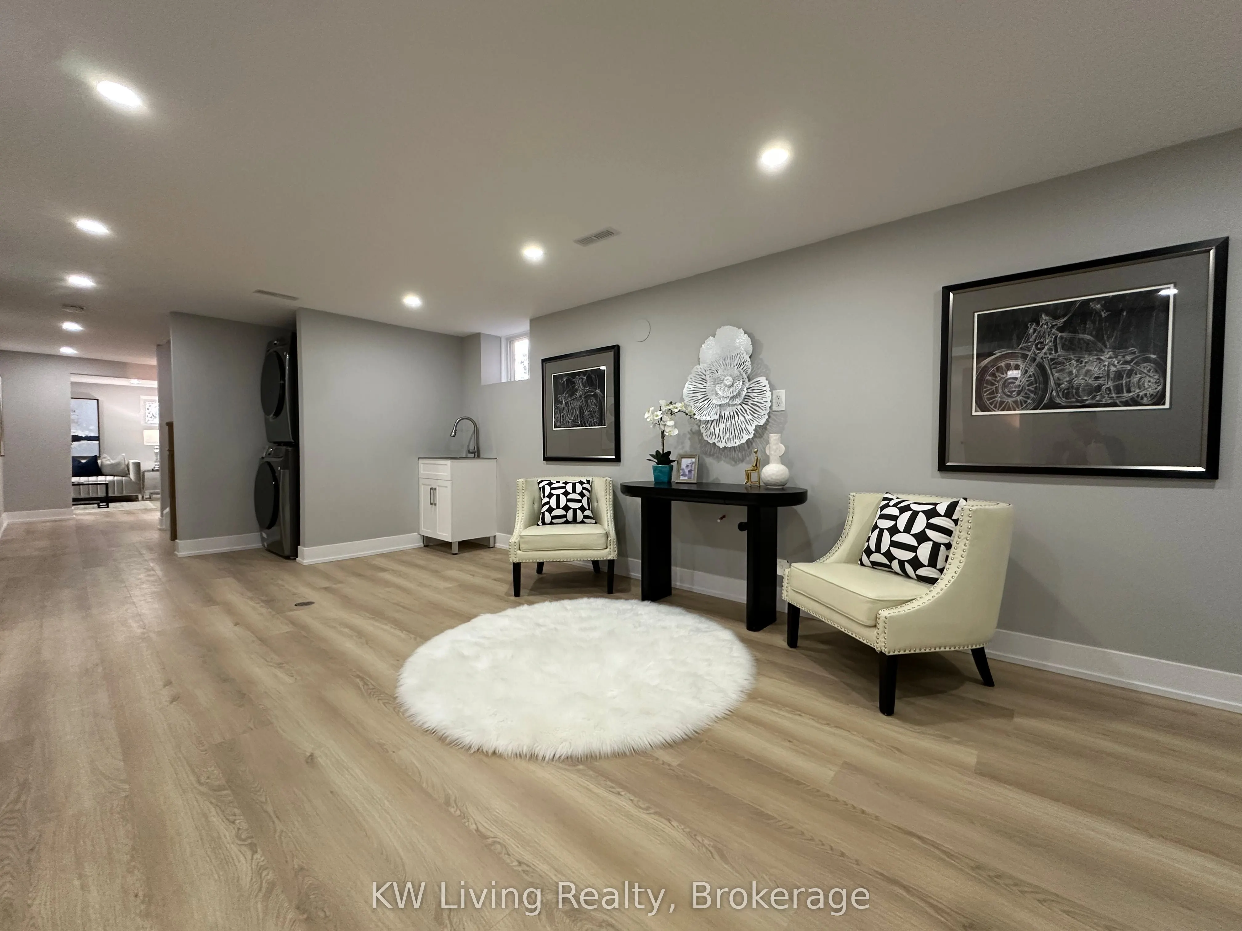2531 Glengarry Road