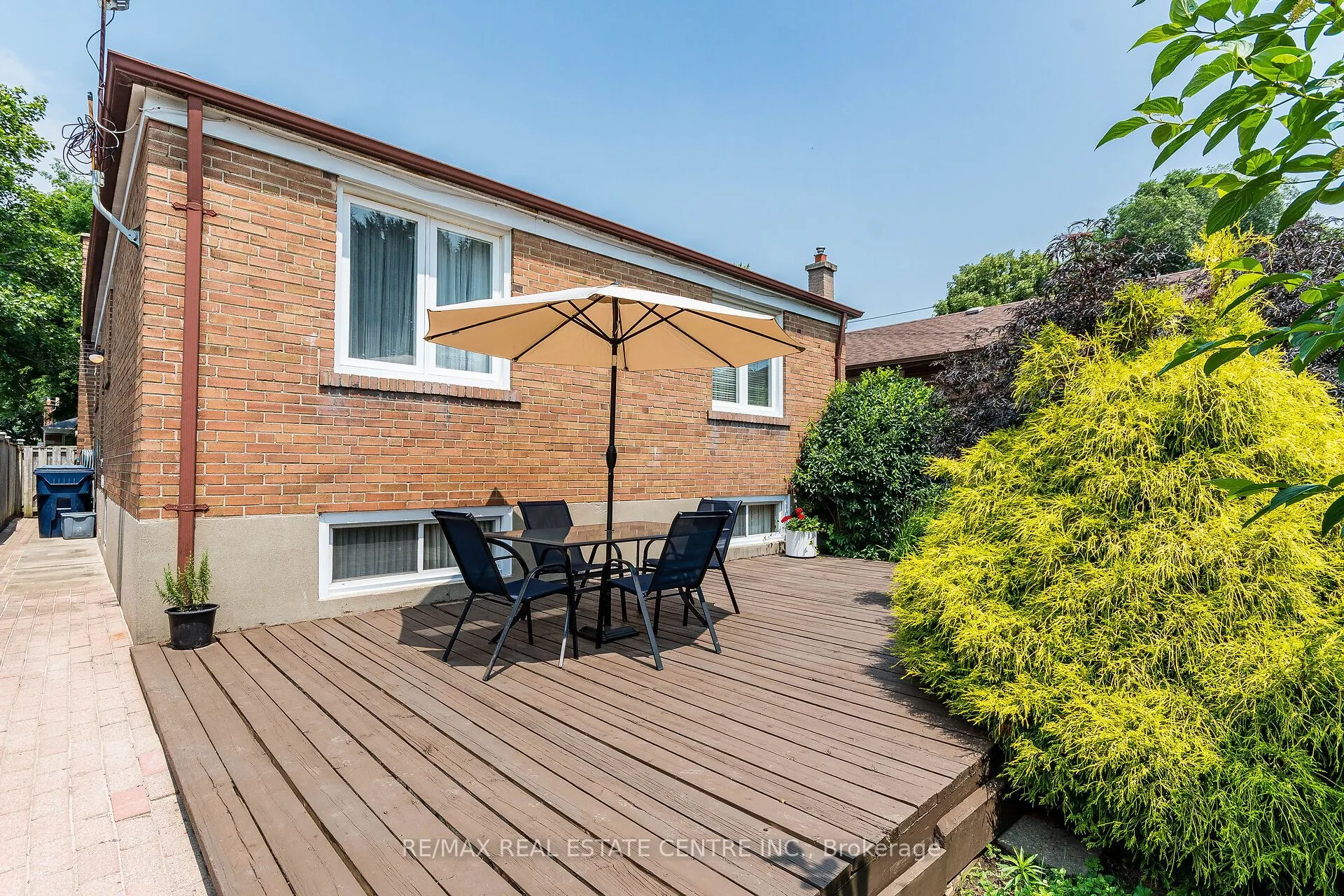 11 Velma Drive