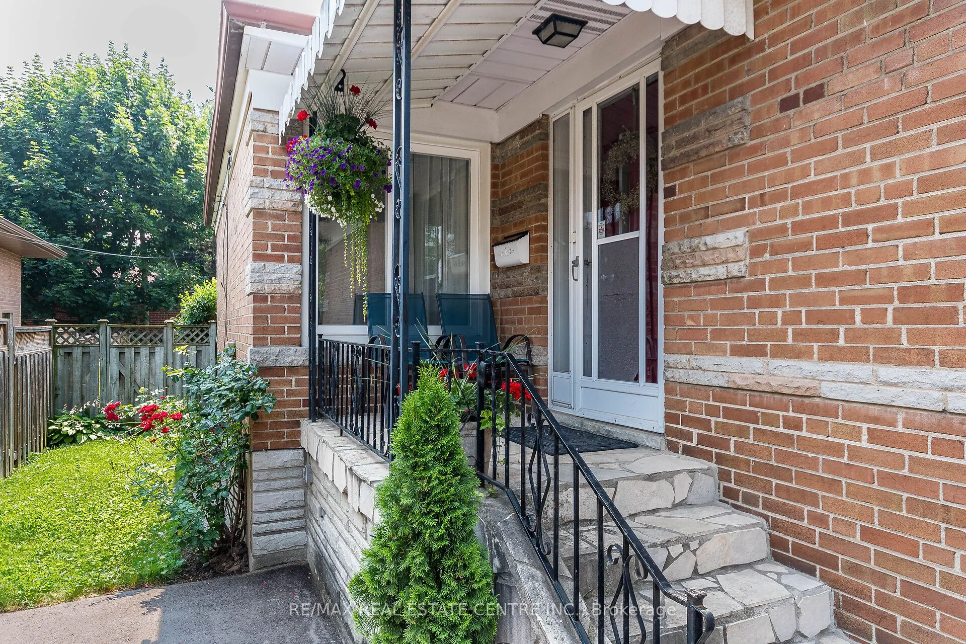 11 Velma Drive
