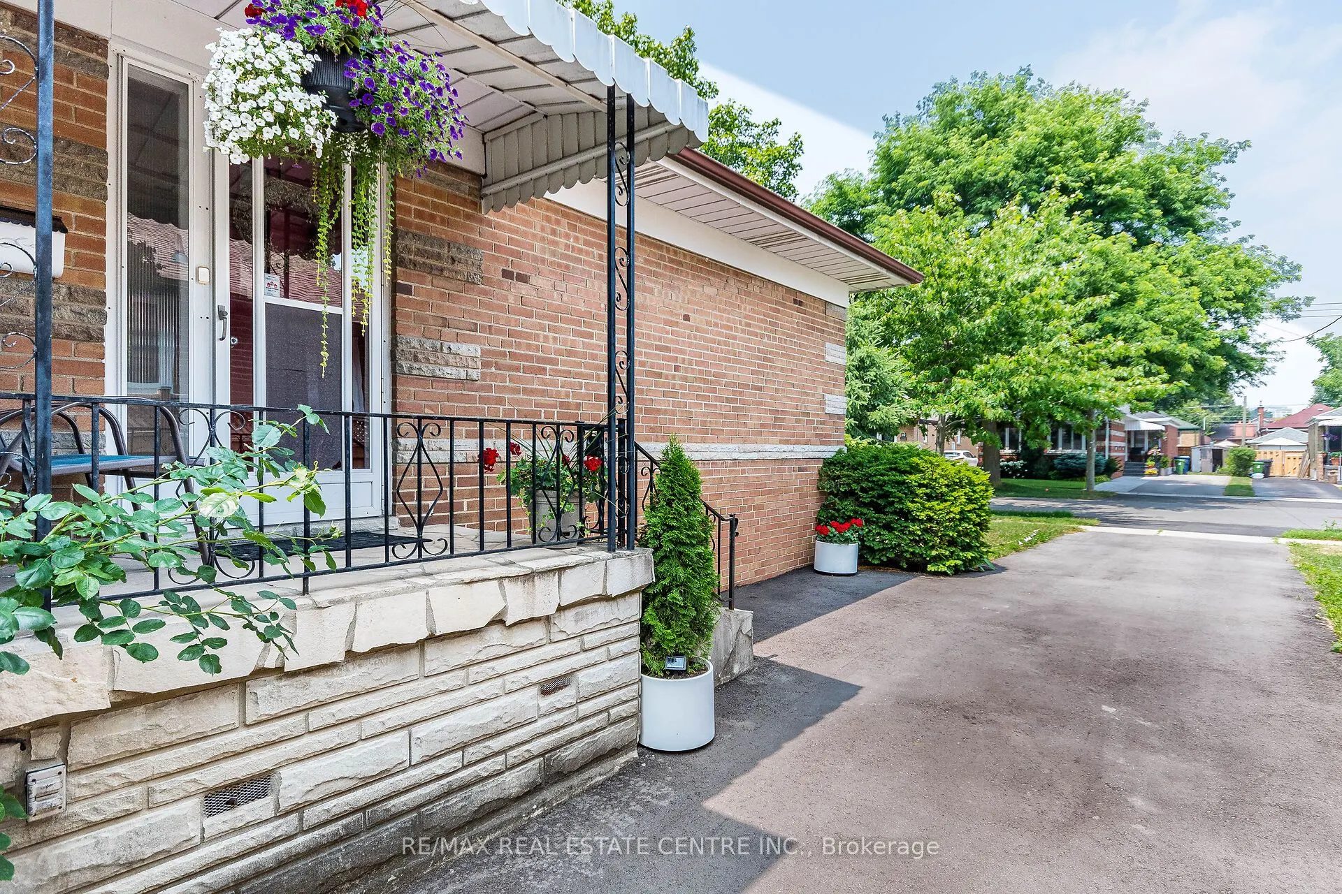 11 Velma Drive