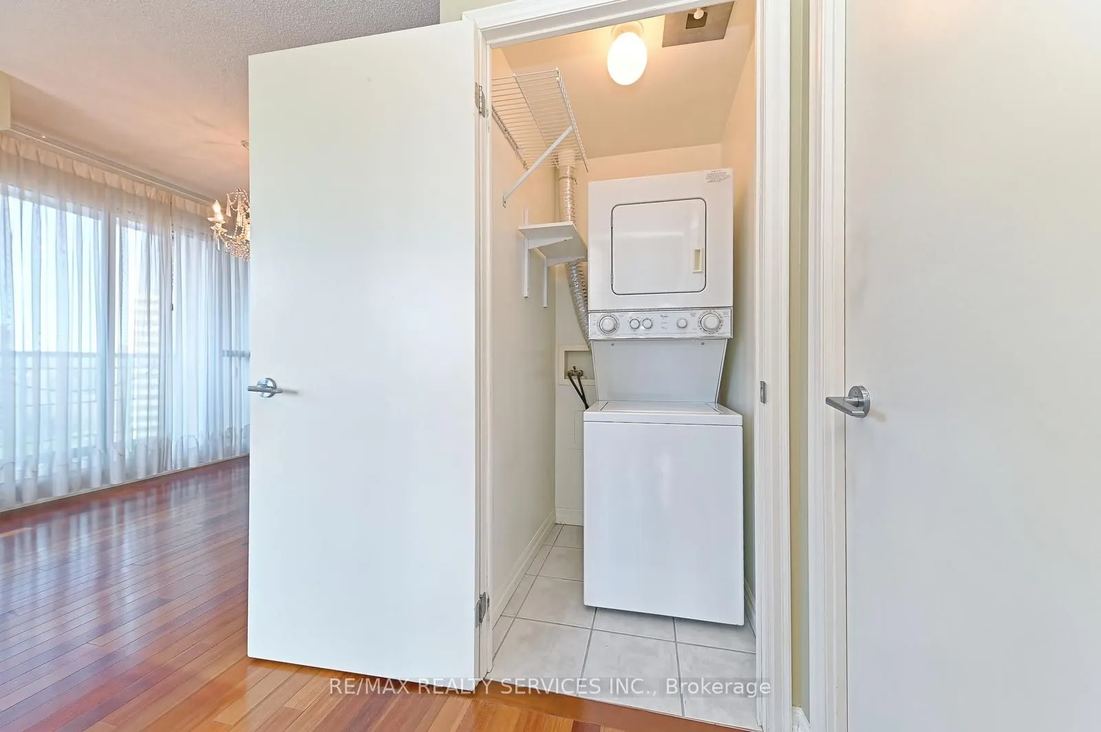 38 Fontenay Court, #Suite 1309