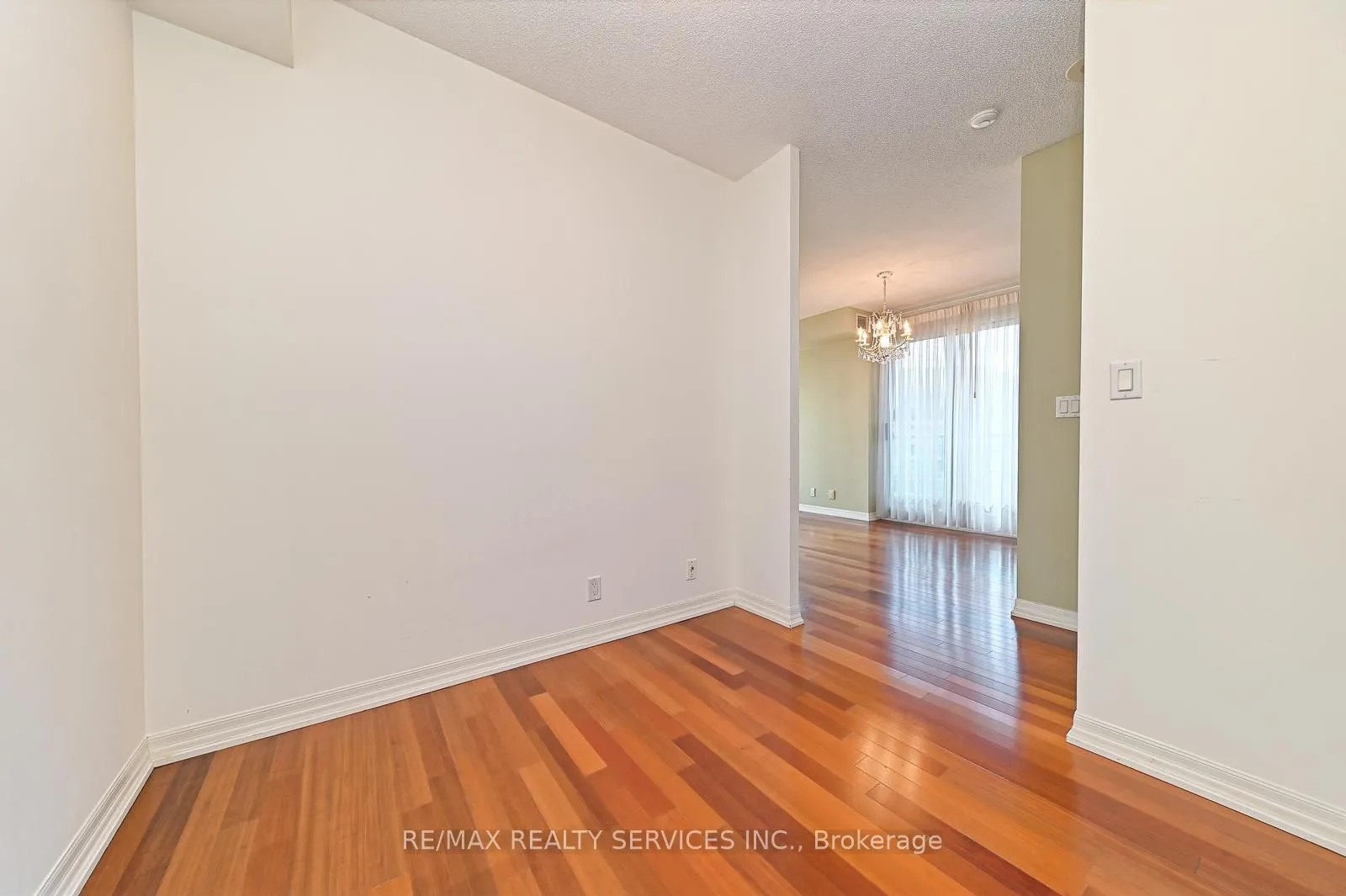 38 Fontenay Court, #Suite 1309