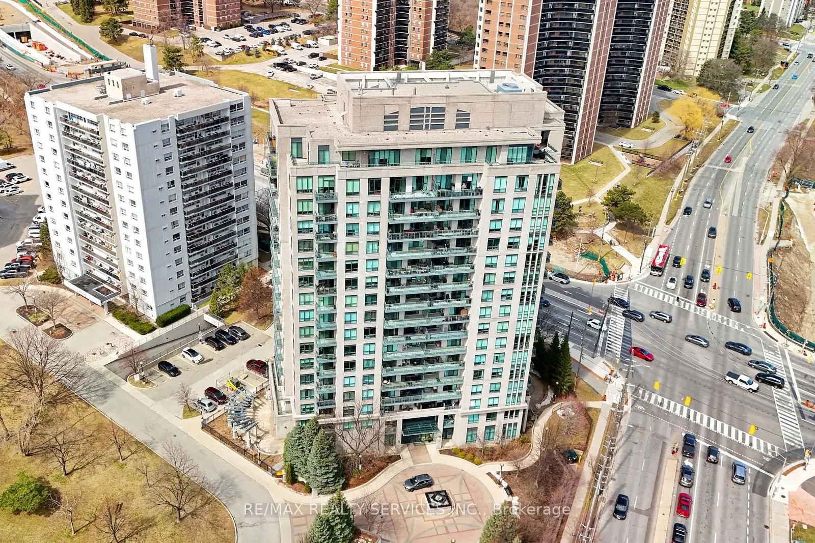 38 Fontenay Court, #Suite 1309
