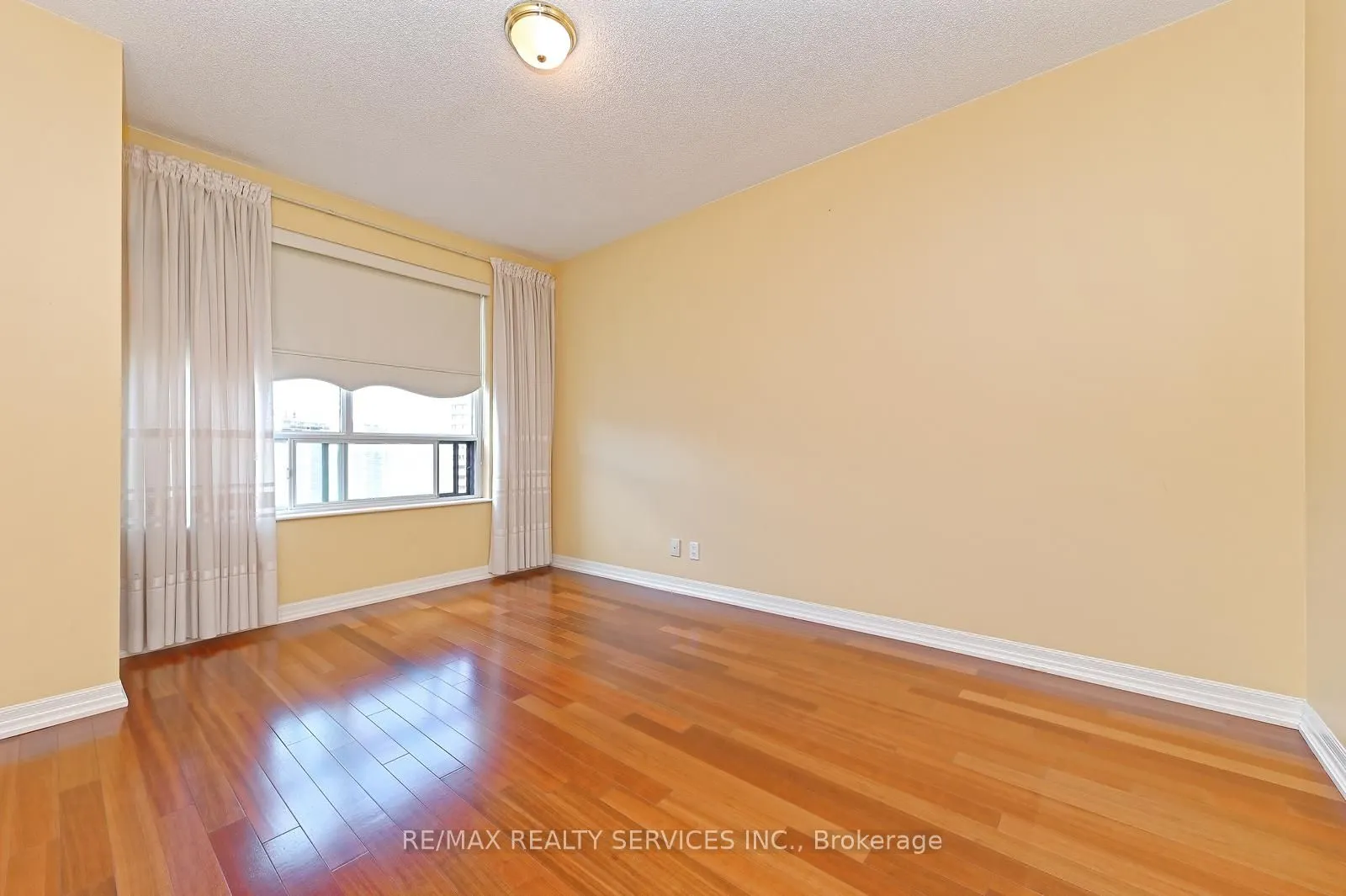 38 Fontenay Court, #Suite 1309