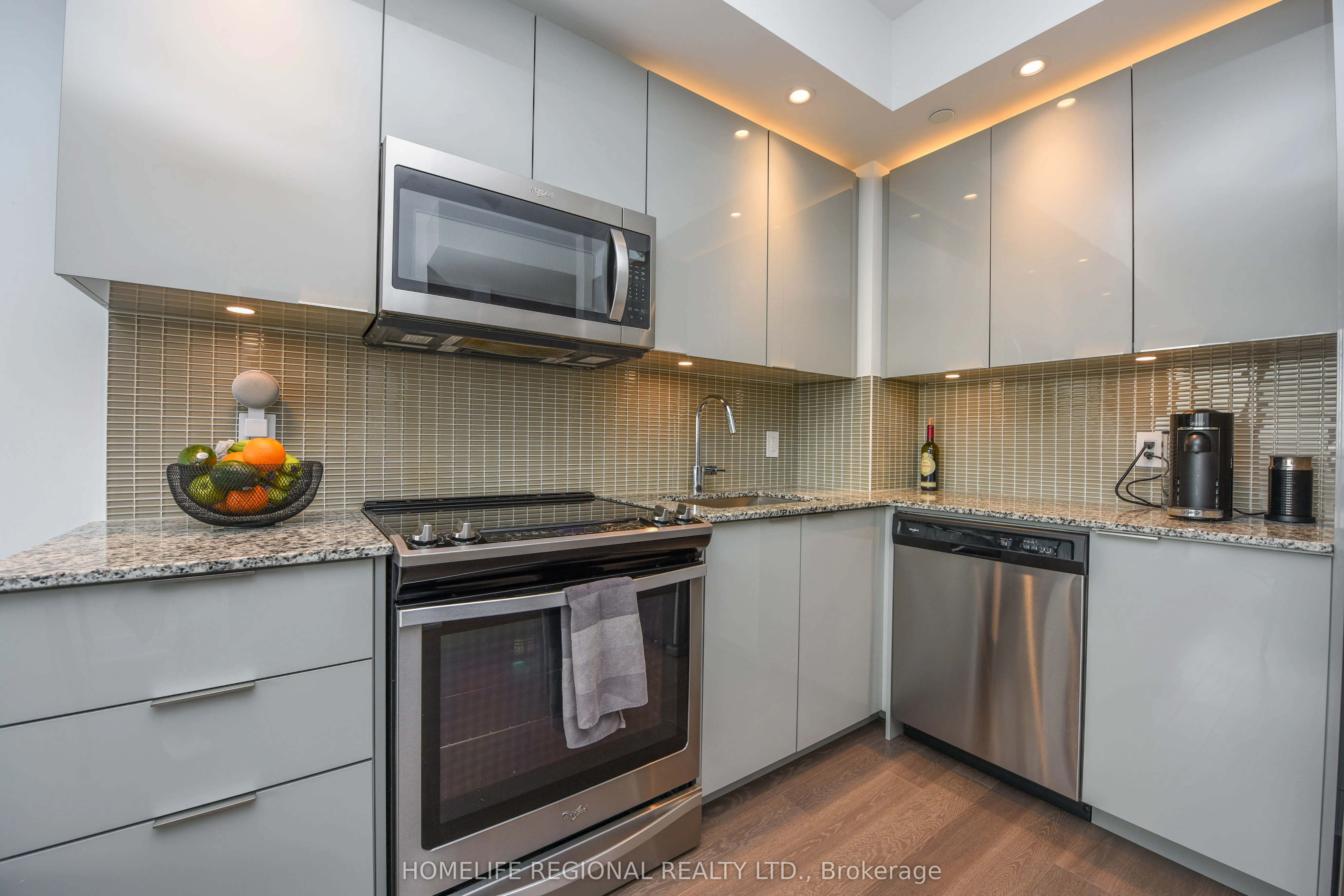 30 Shore Breeze Drive, #3422