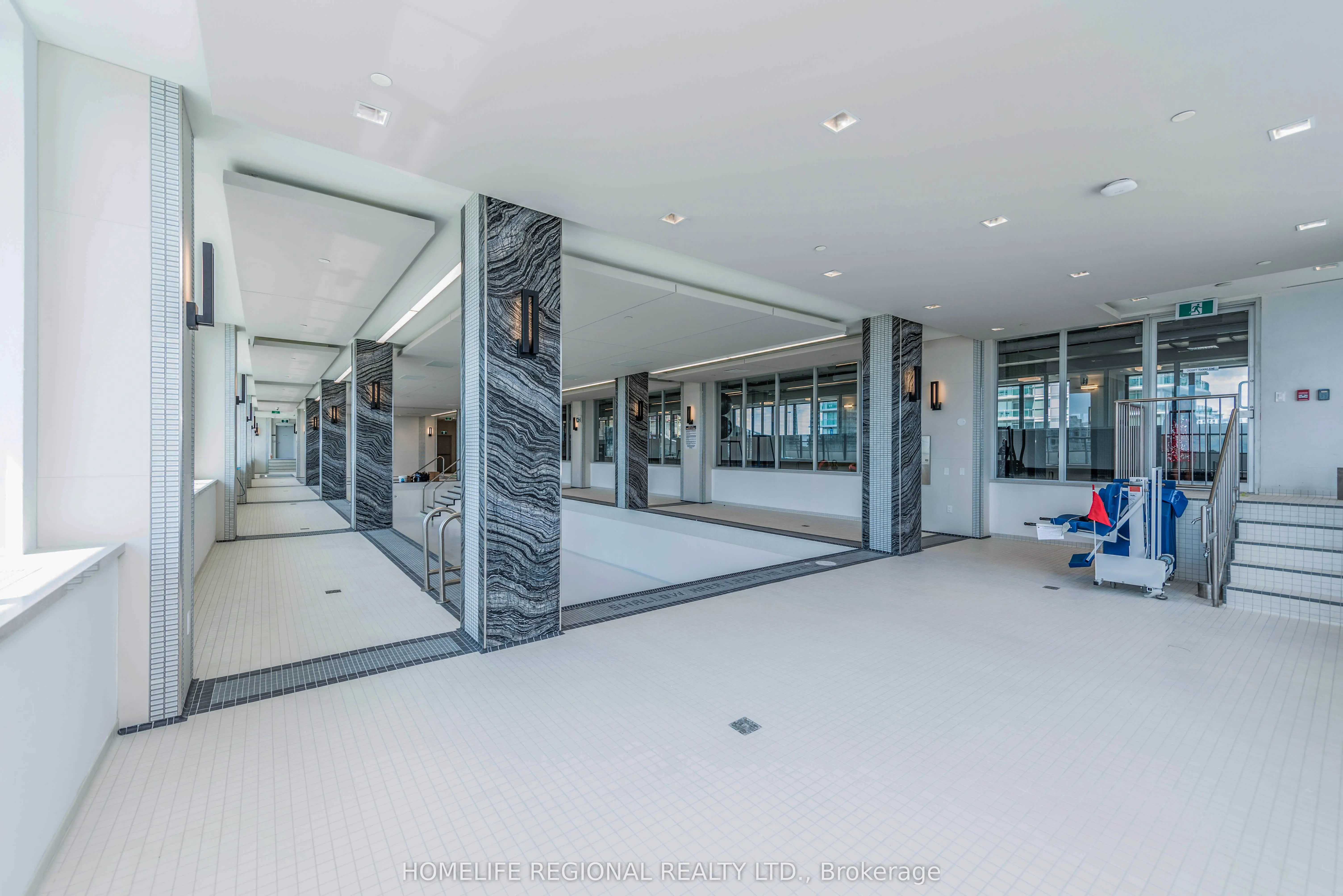 30 Shore Breeze Drive, #3422