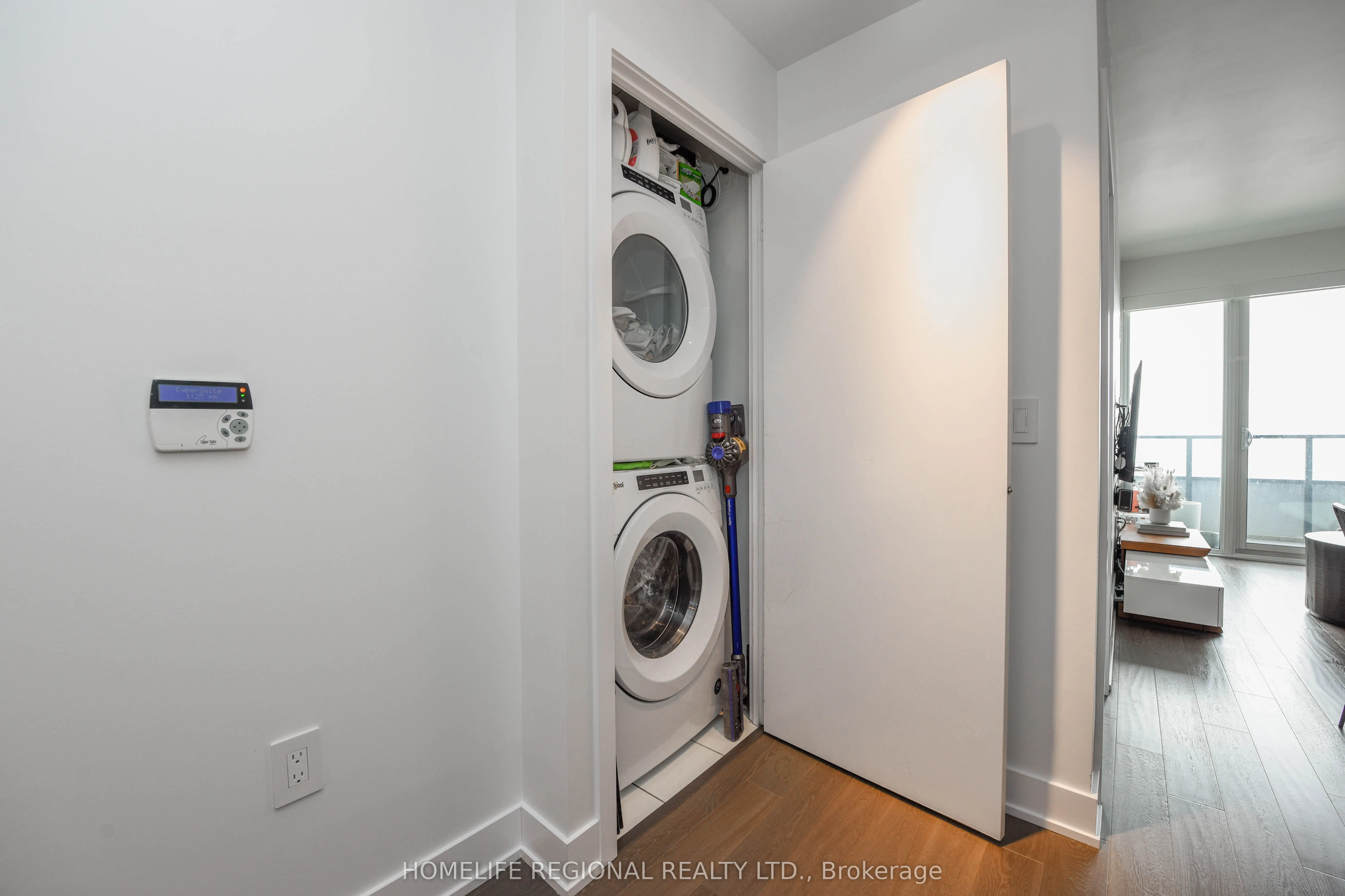 30 Shore Breeze Drive, #3422