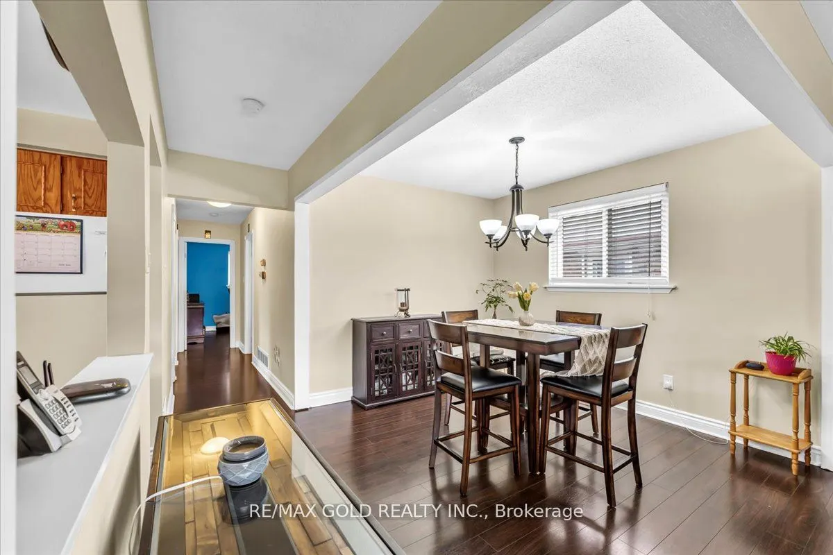 53 Dorchester Drive