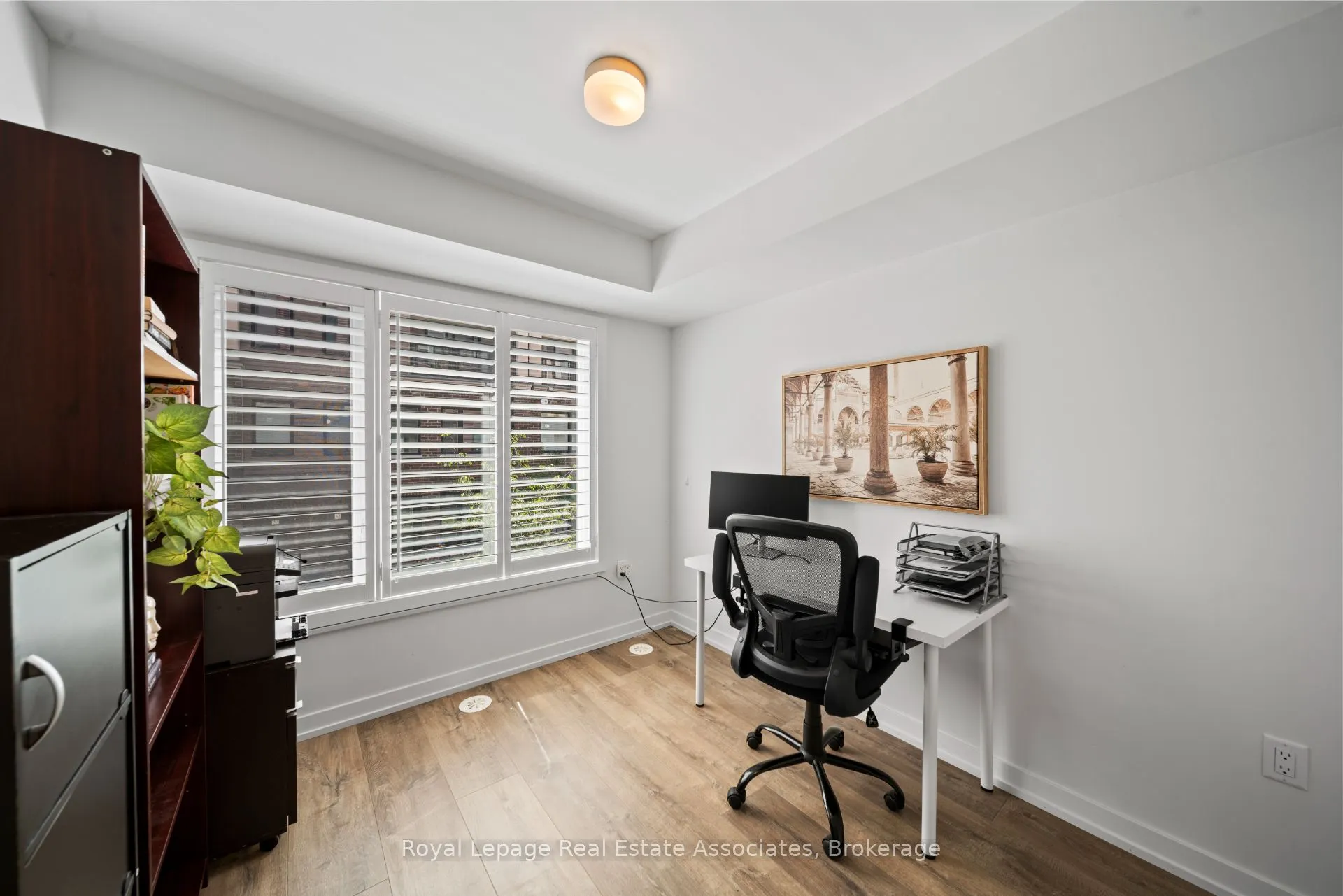 3546 Colonial Drive, #10