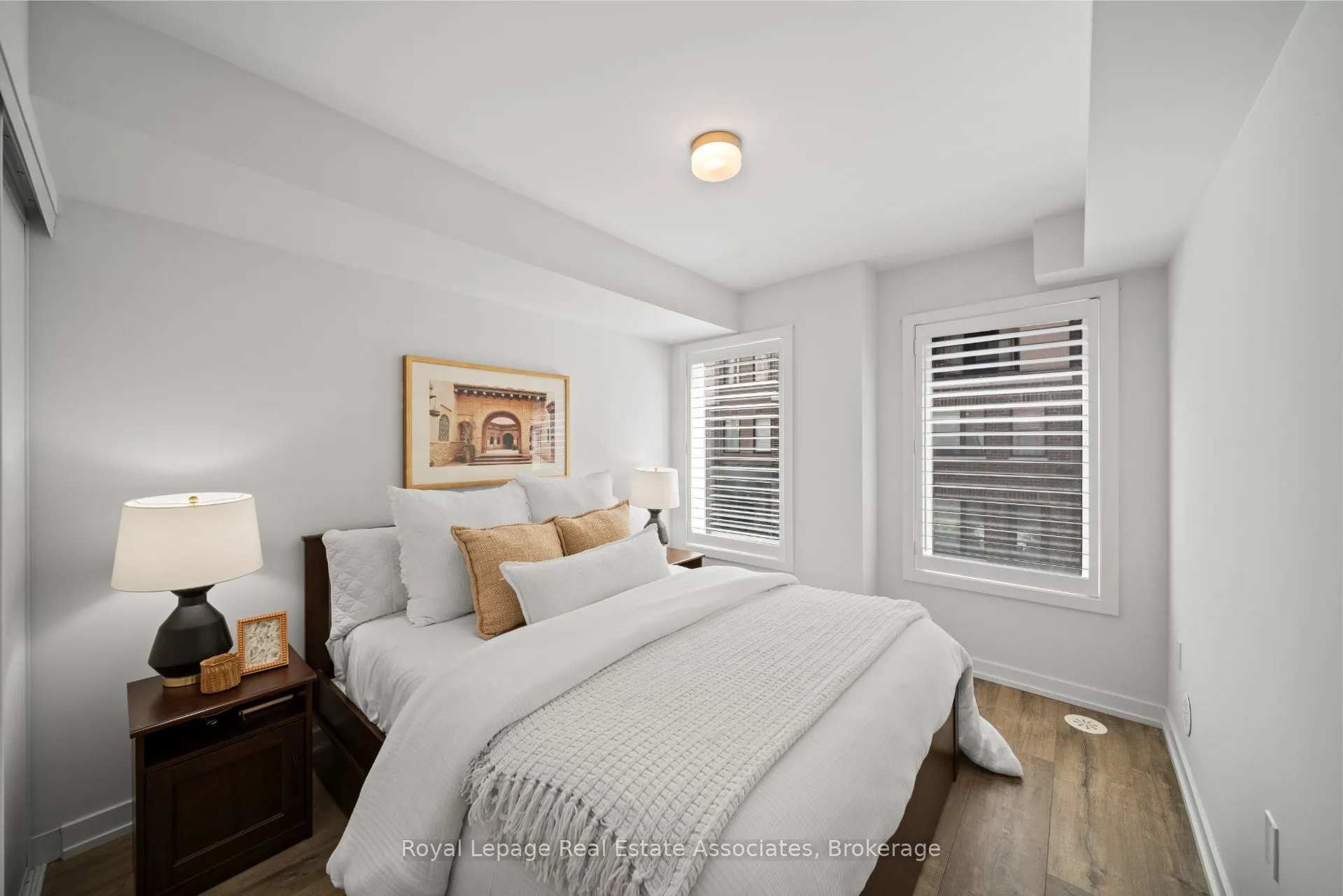 3546 Colonial Drive, #10