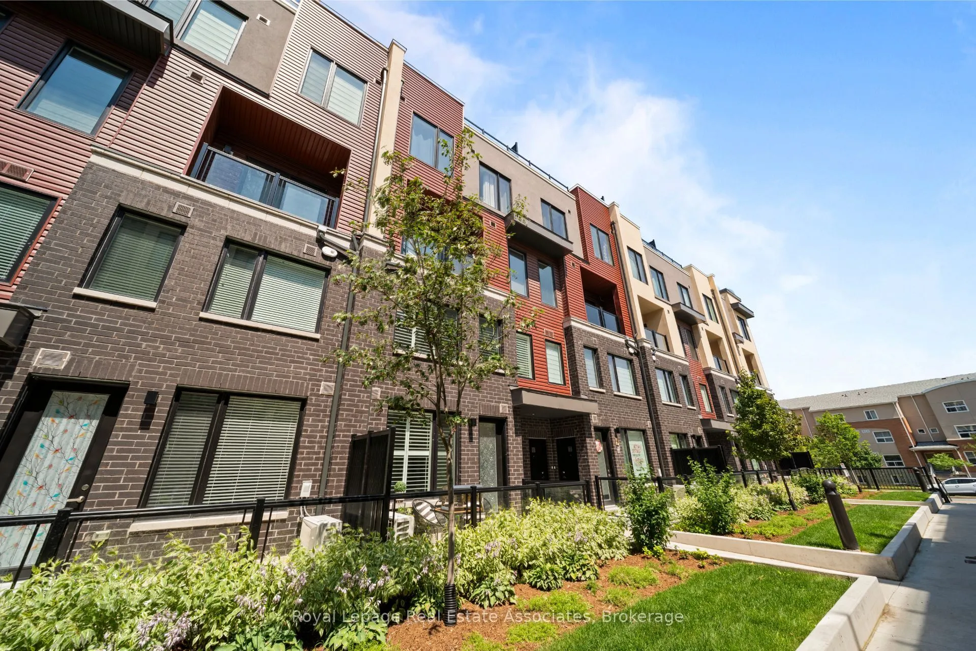 3546 Colonial Drive, #10