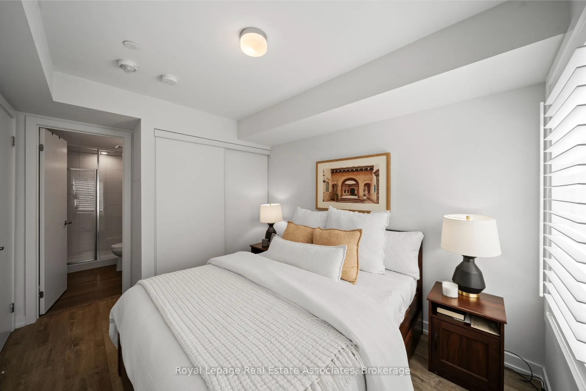 3546 Colonial Drive, #10