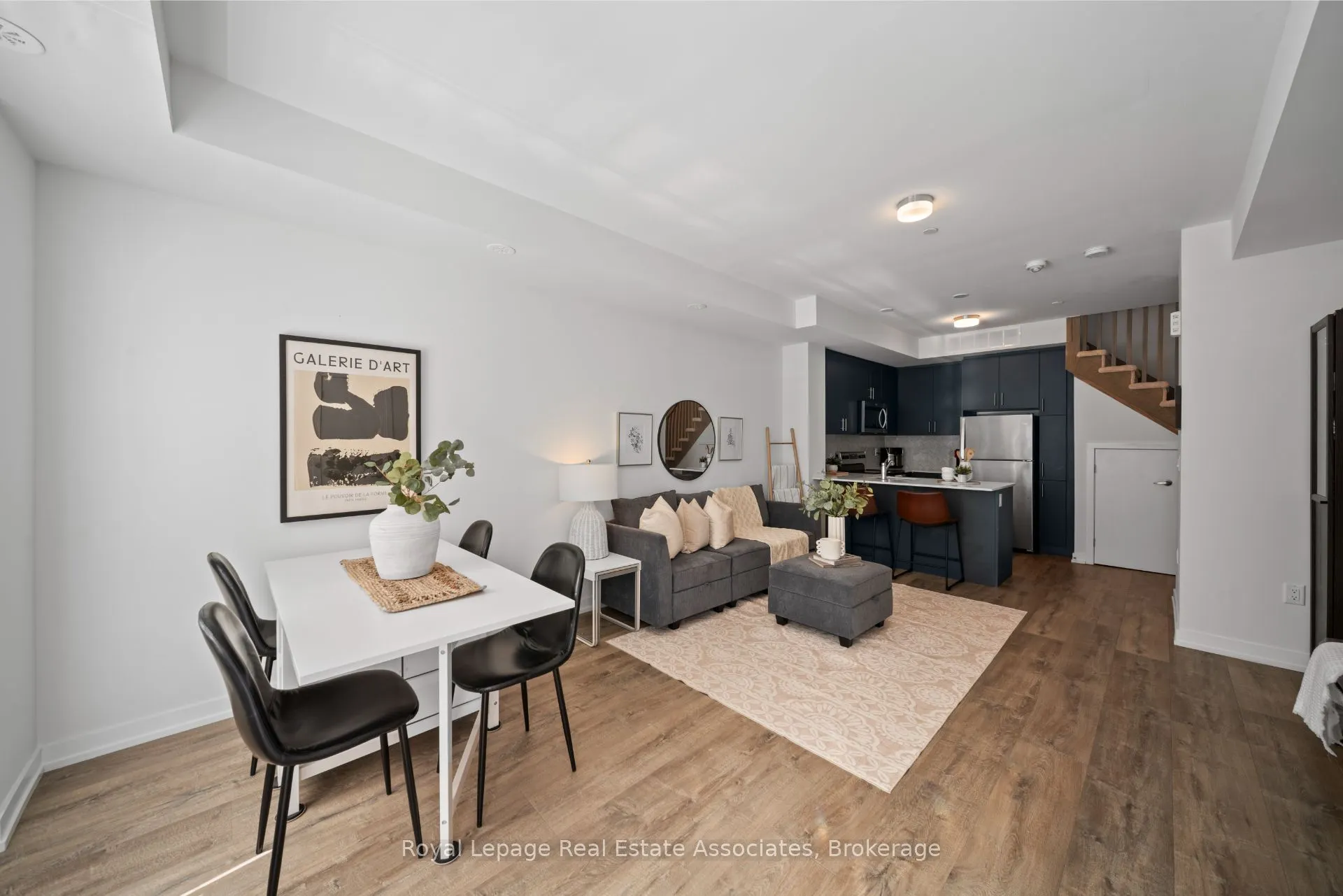 3546 Colonial Drive, #10