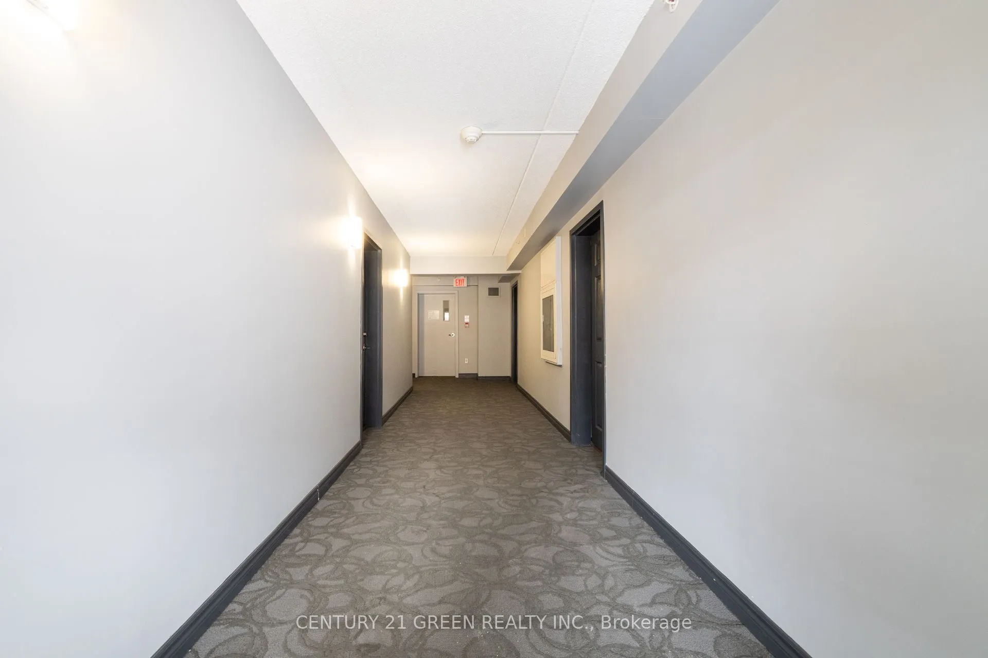 1479 Maple Avenue, #206