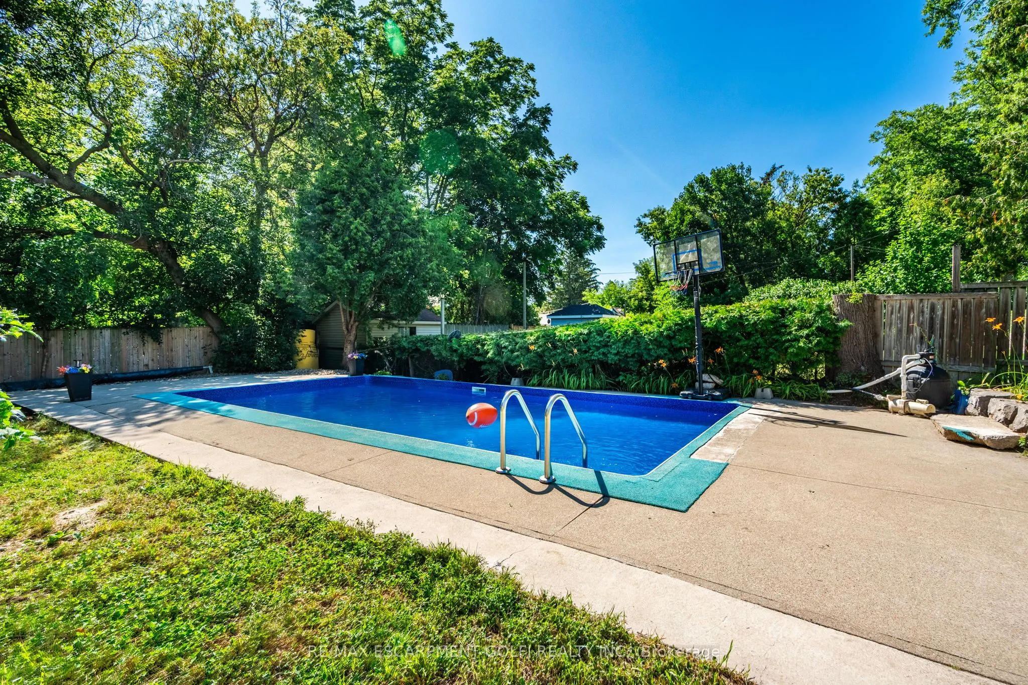 1128 Homewood Drive