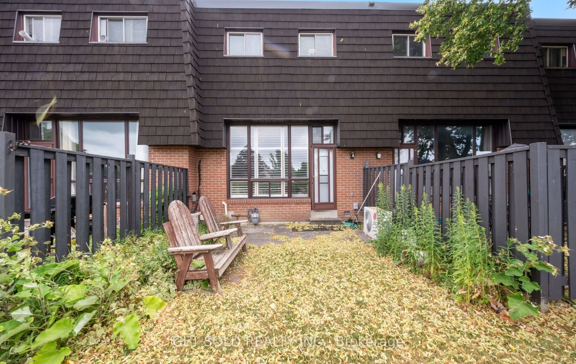 6 Darras Court, #6