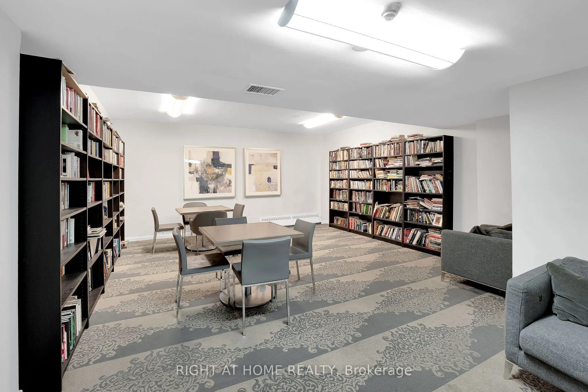 360 Ridelle Avenue, #2101