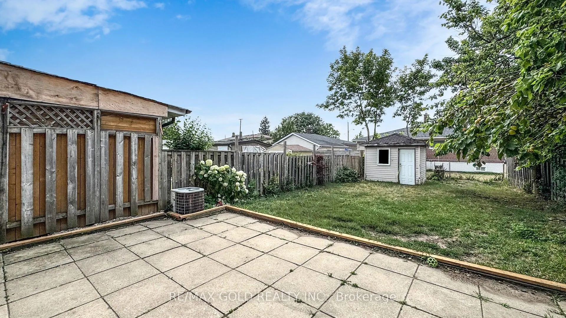 28 Navenby Crescent
