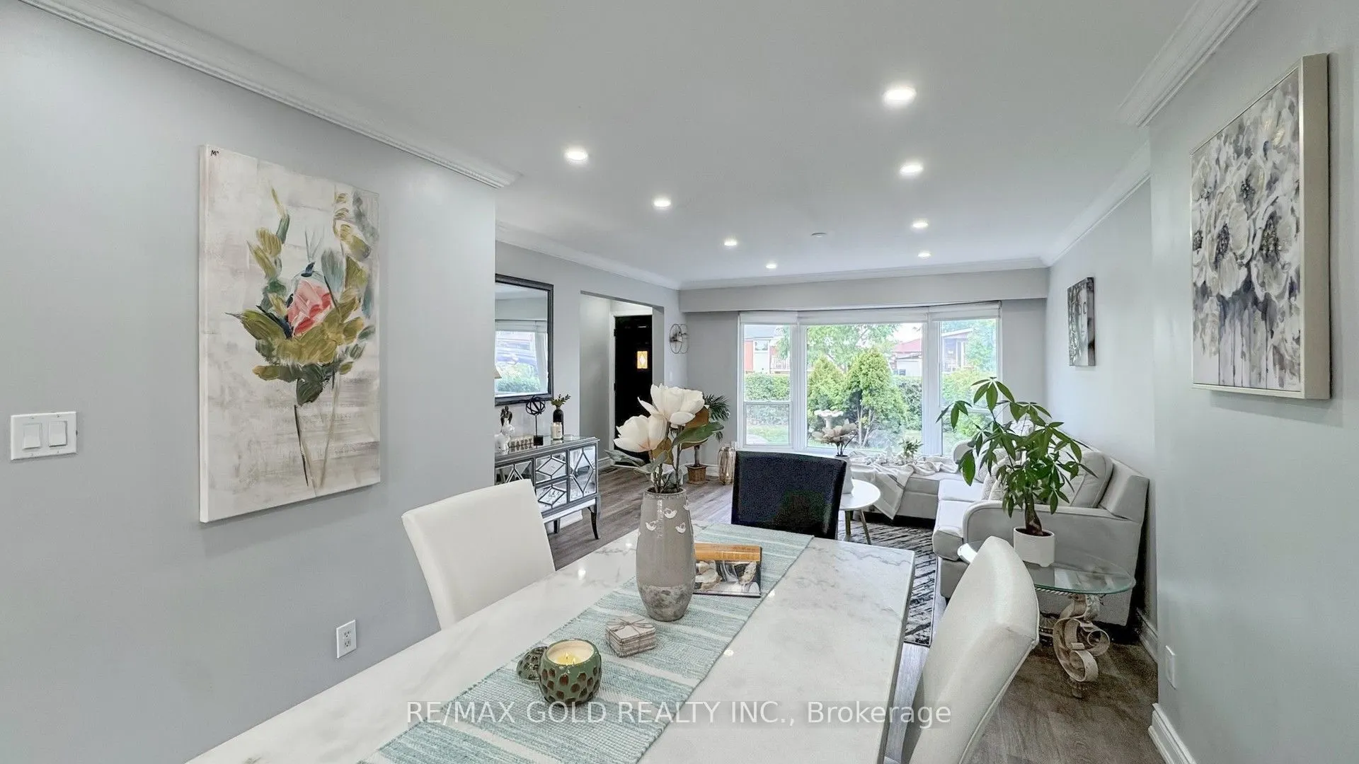 28 Navenby Crescent