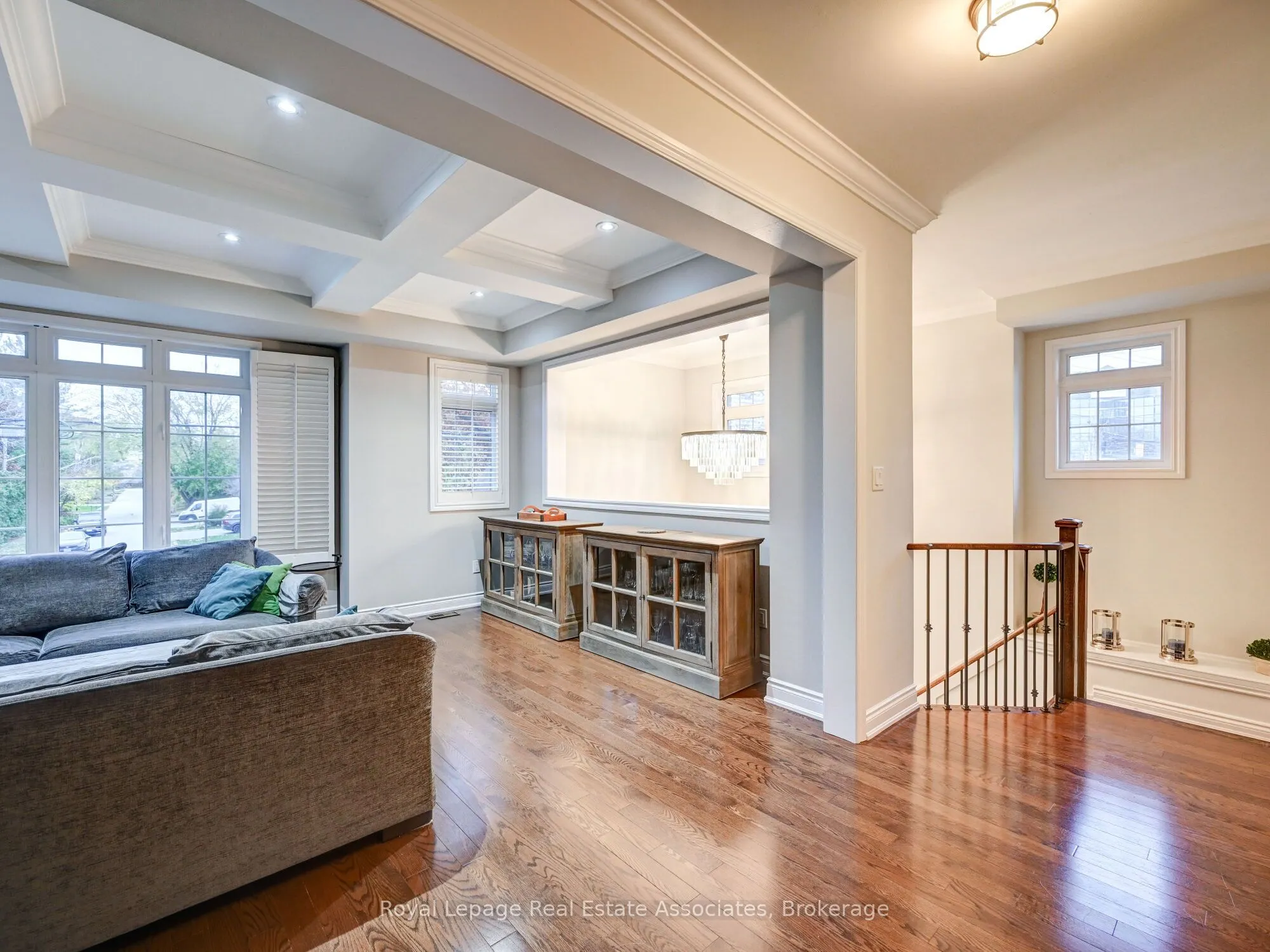 28 Harborn Road