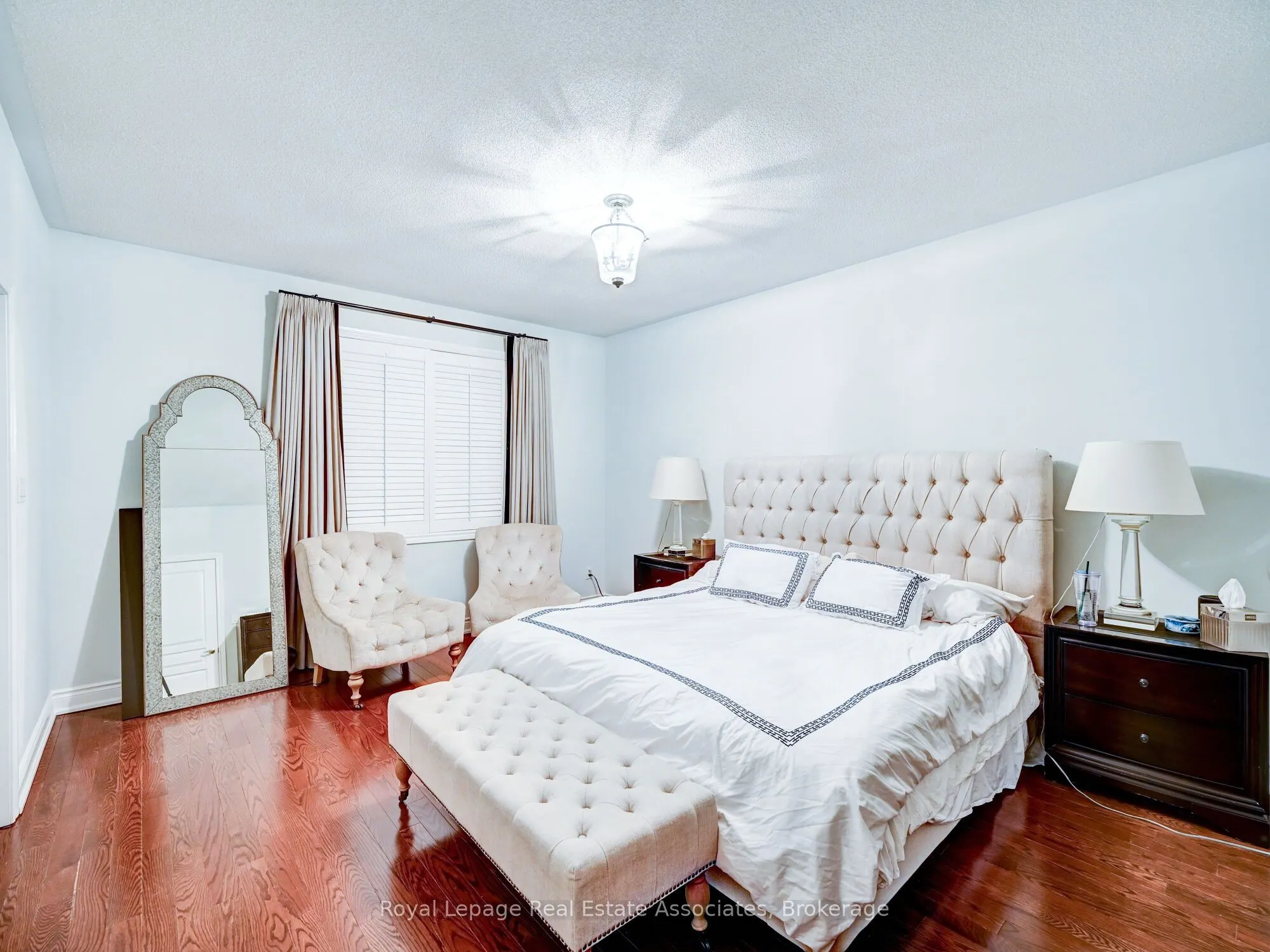 28 Harborn Road