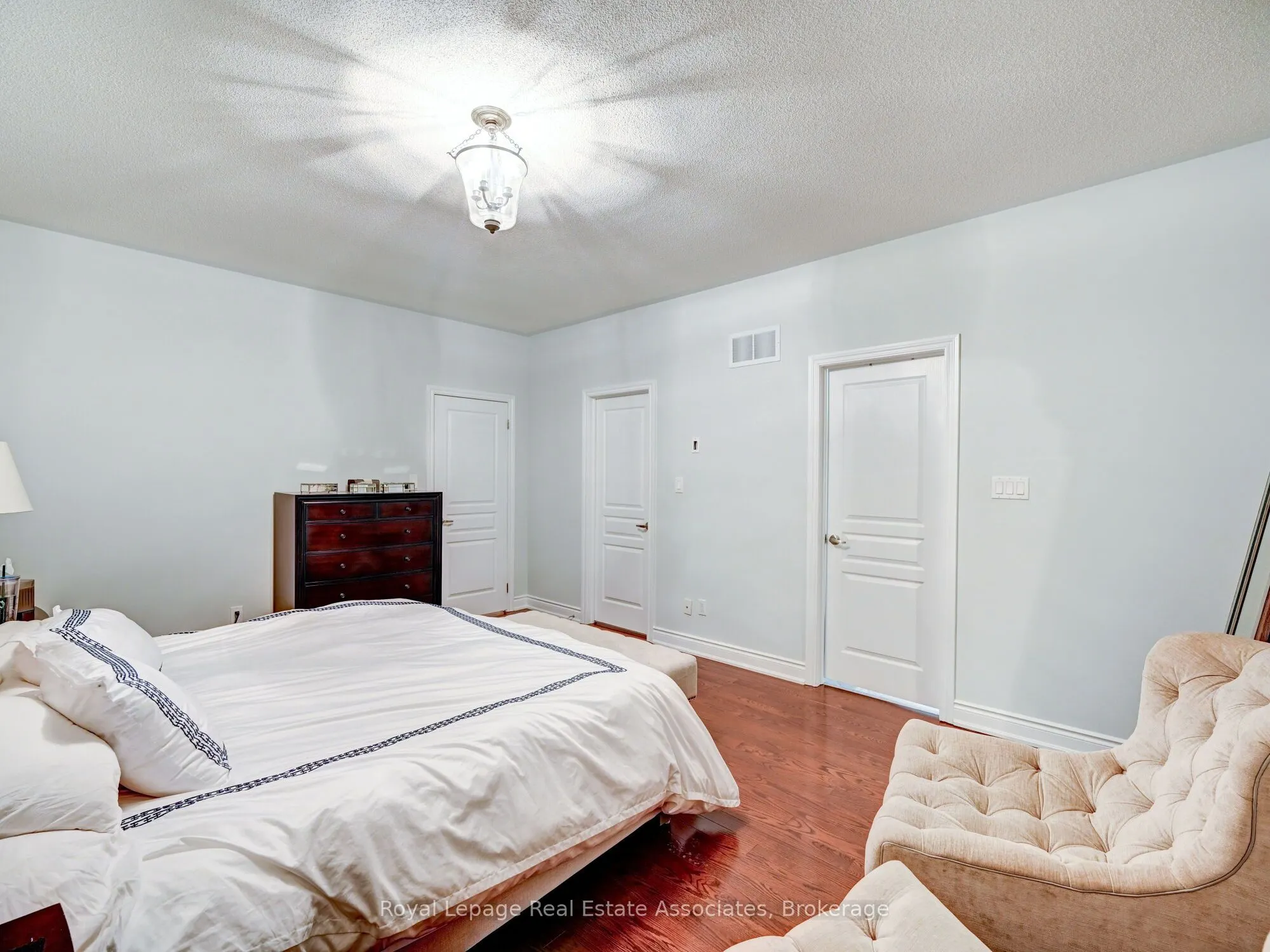 28 Harborn Road