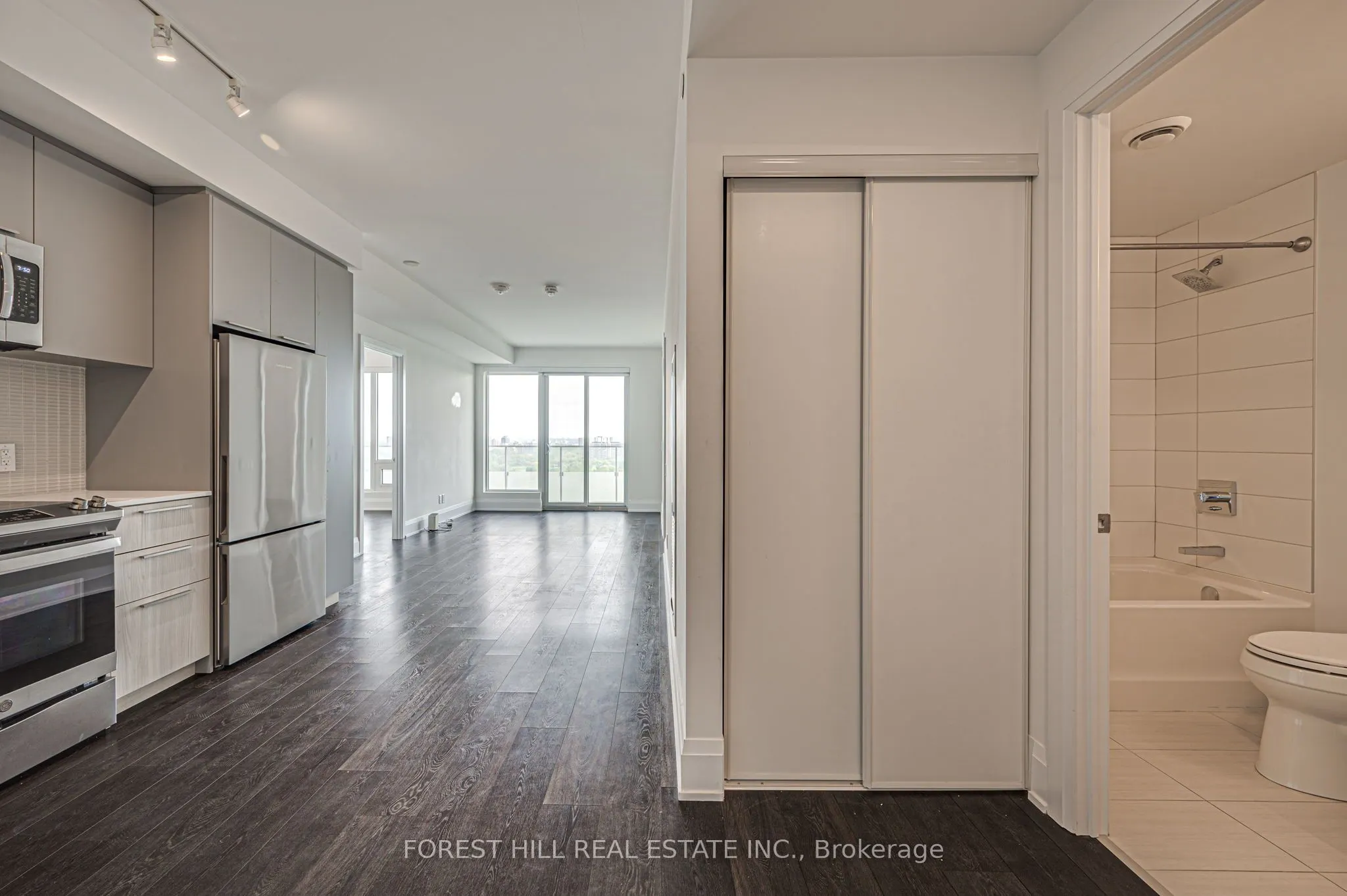 20 Brin Drive, #1404