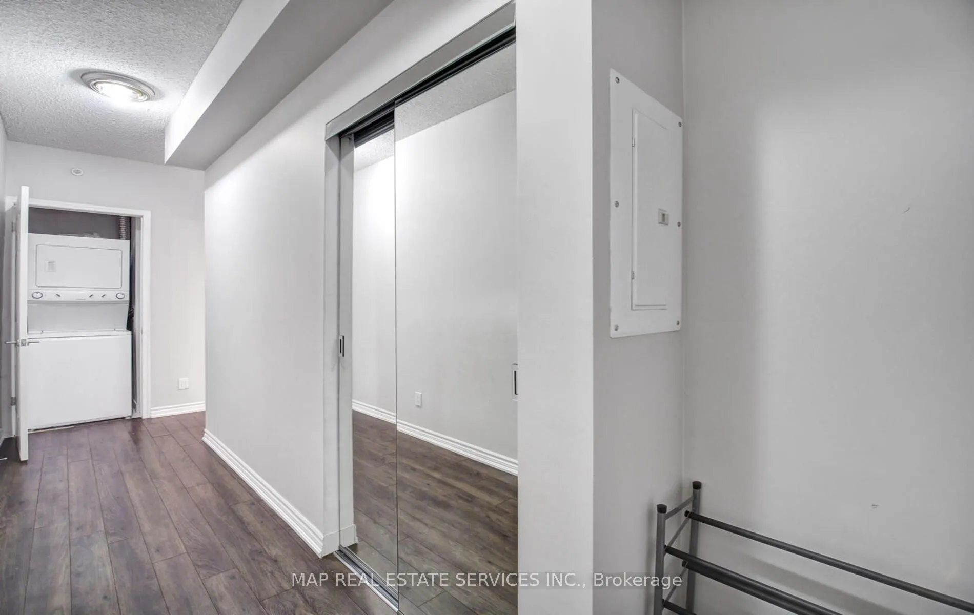 15 James Finlay Way, #805