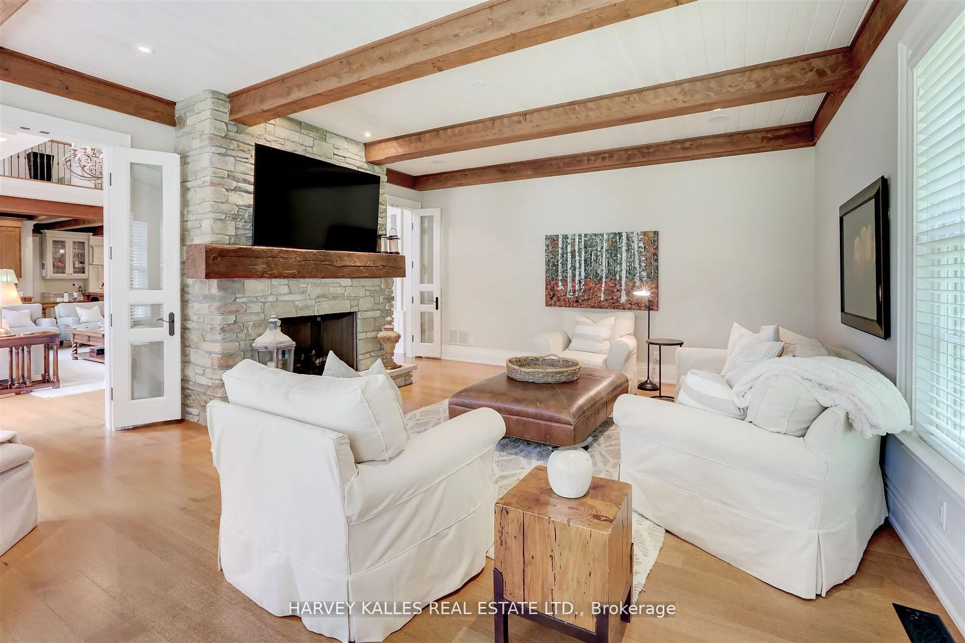 1199 Tecumseh Park Crescent