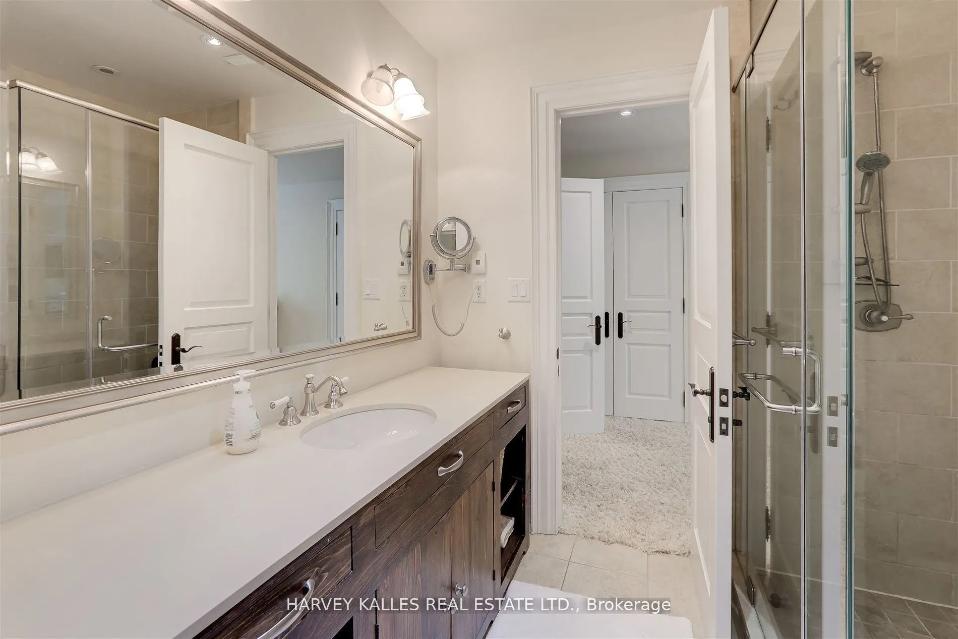 1199 Tecumseh Park Crescent