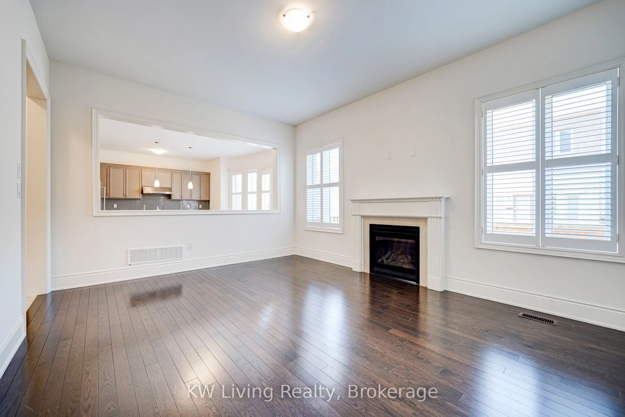 3228 Meadow Marsh Crescent