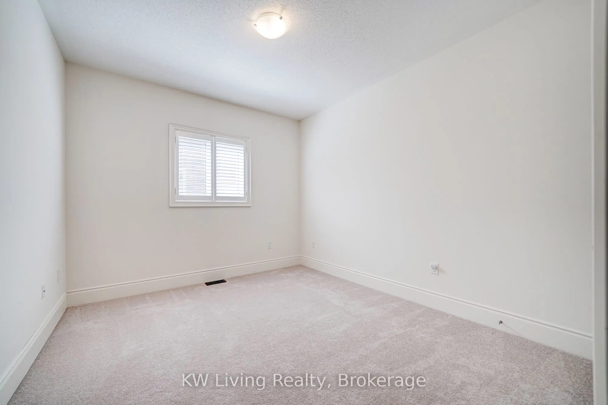 3228 Meadow Marsh Crescent