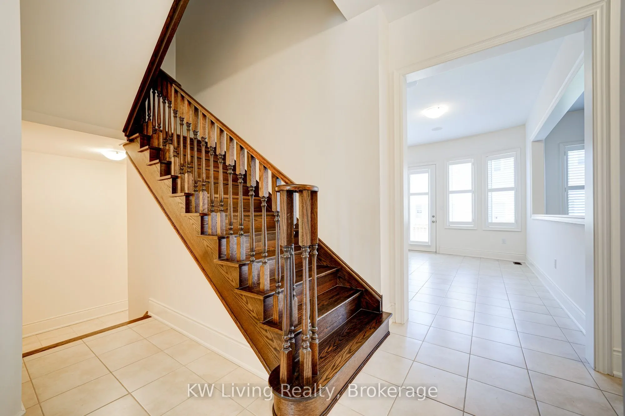3228 Meadow Marsh Crescent