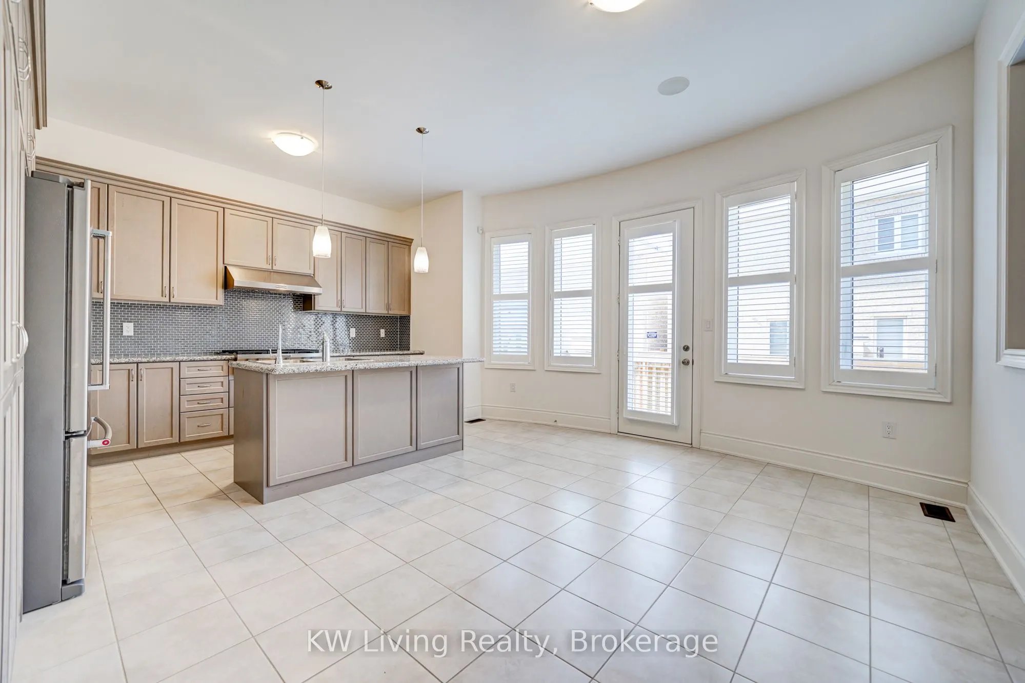 3228 Meadow Marsh Crescent